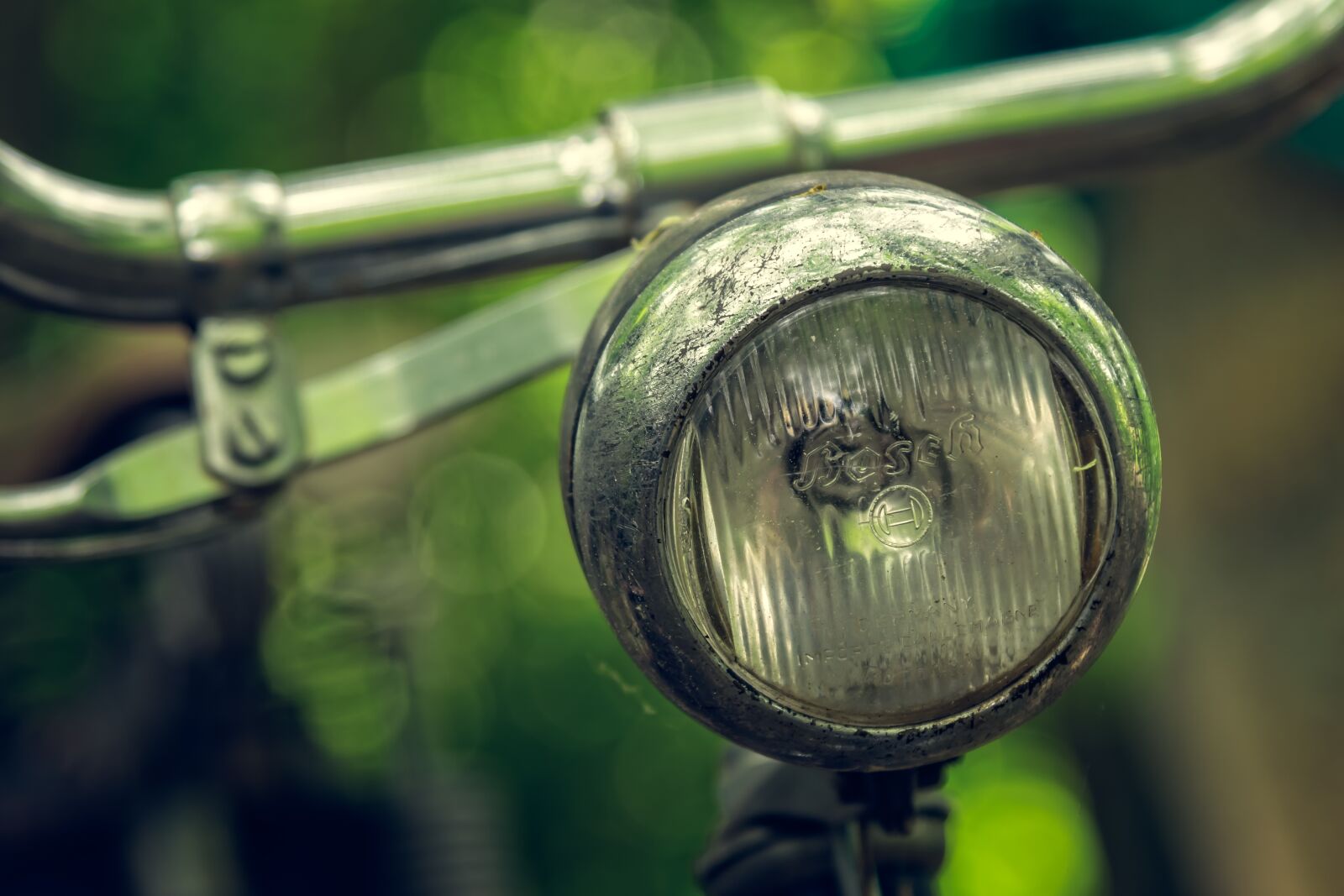 Nikon D3300 sample photo. Bike, lamp, wheel photography