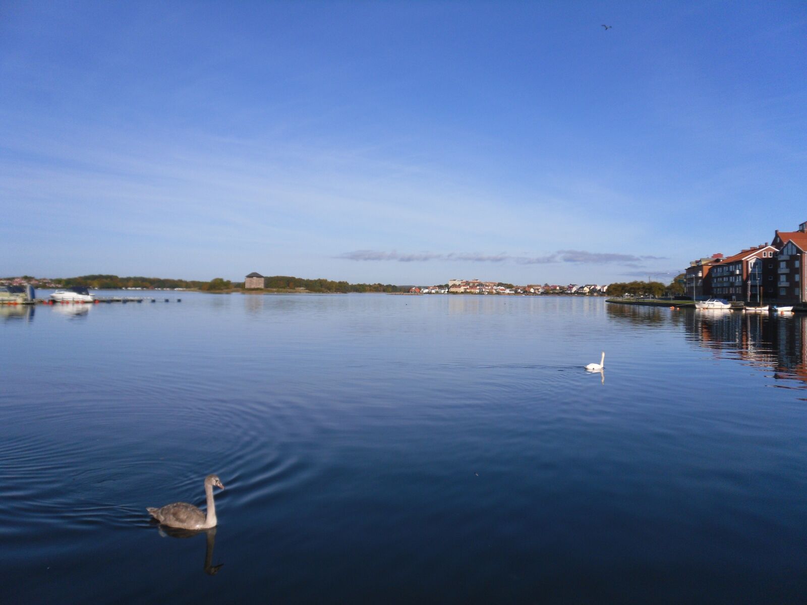 Samsung PL80/VLUU PL80/ SL630/ PL81 sample photo. Karlskrona, sweden, sea photography