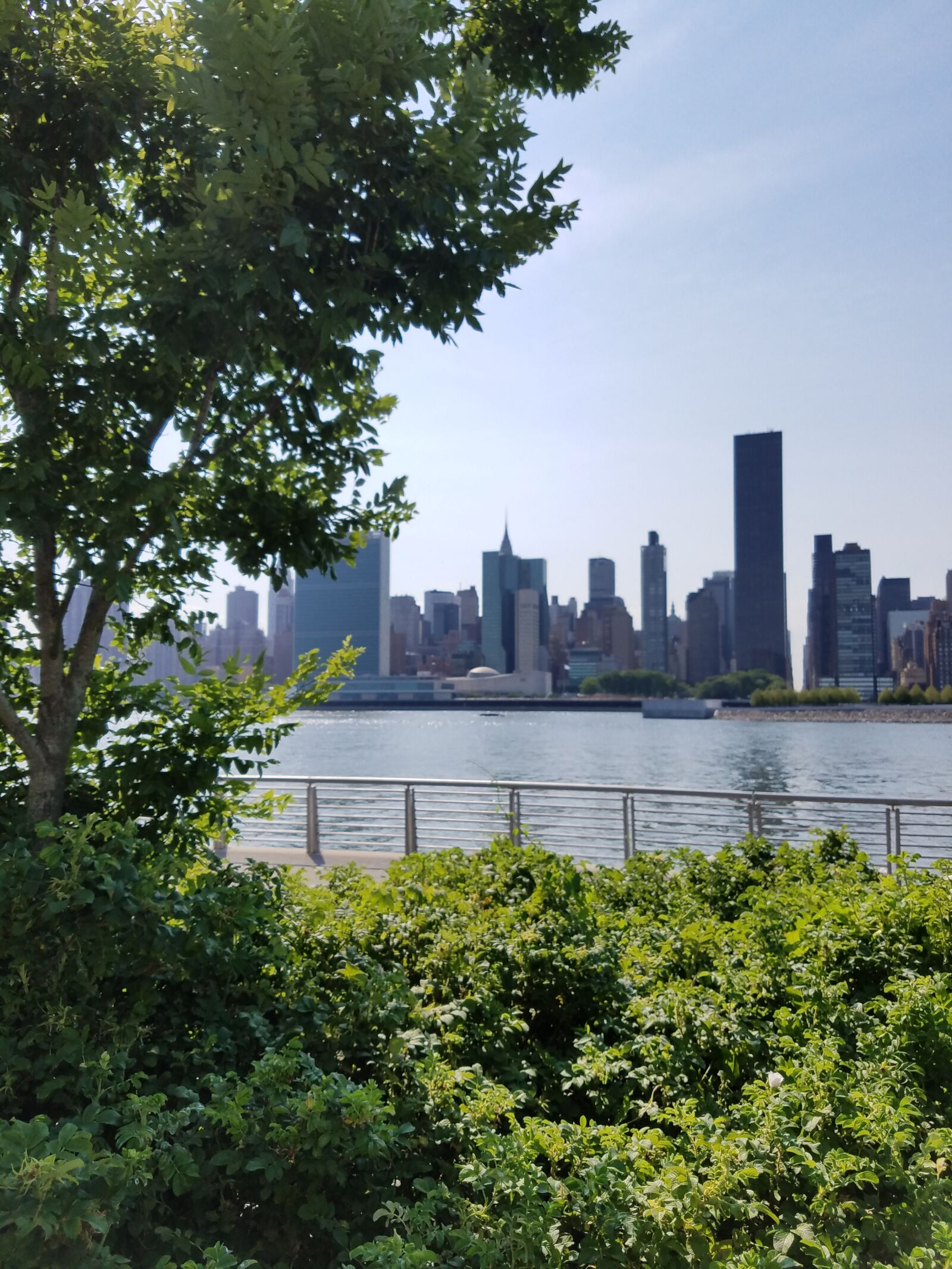 Samsung Galaxy S7 sample photo. East, river, new, york photography
