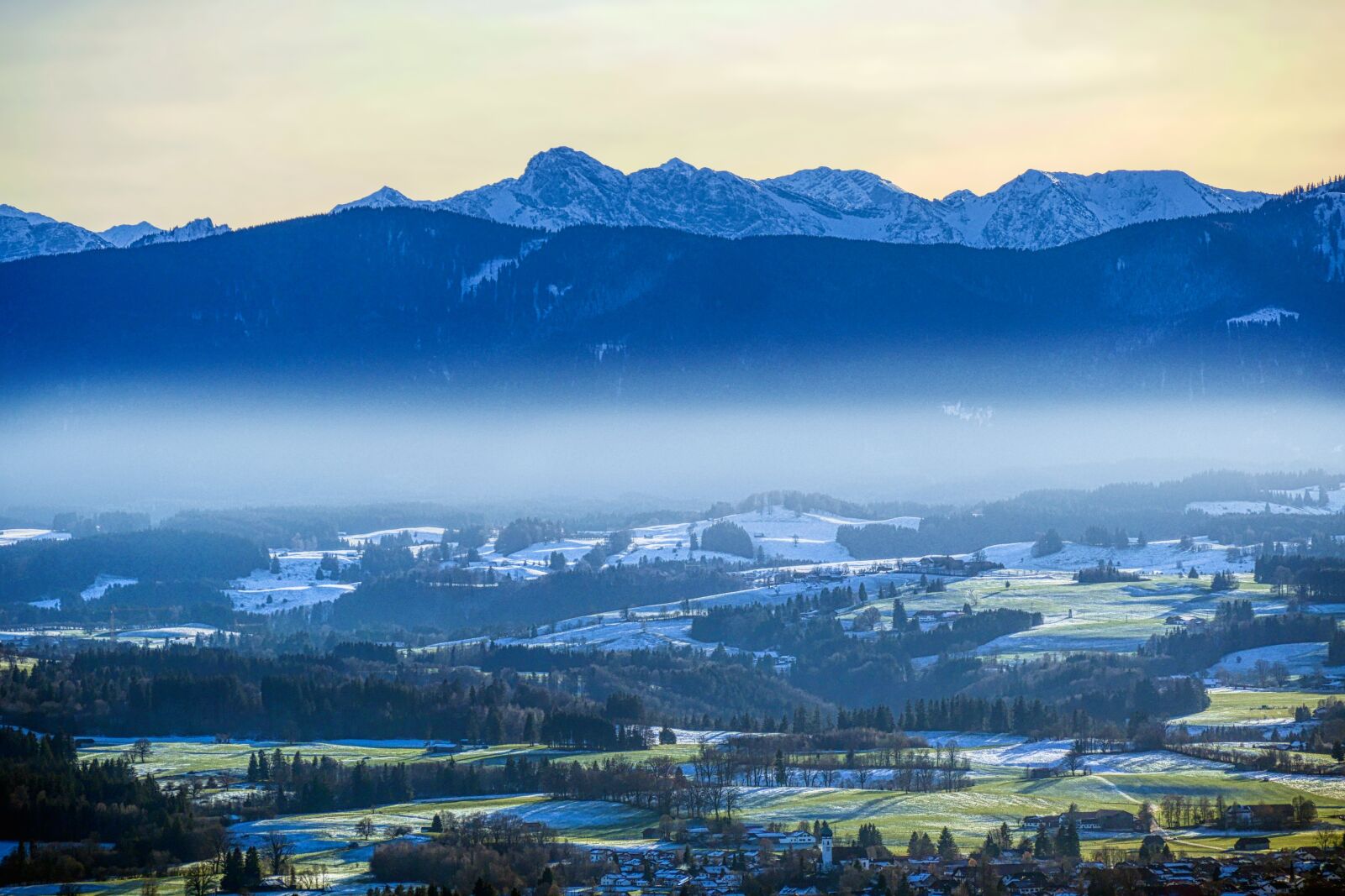 Panasonic Lumix DMC-GX8 sample photo. Alpine, mountains, panorama photography