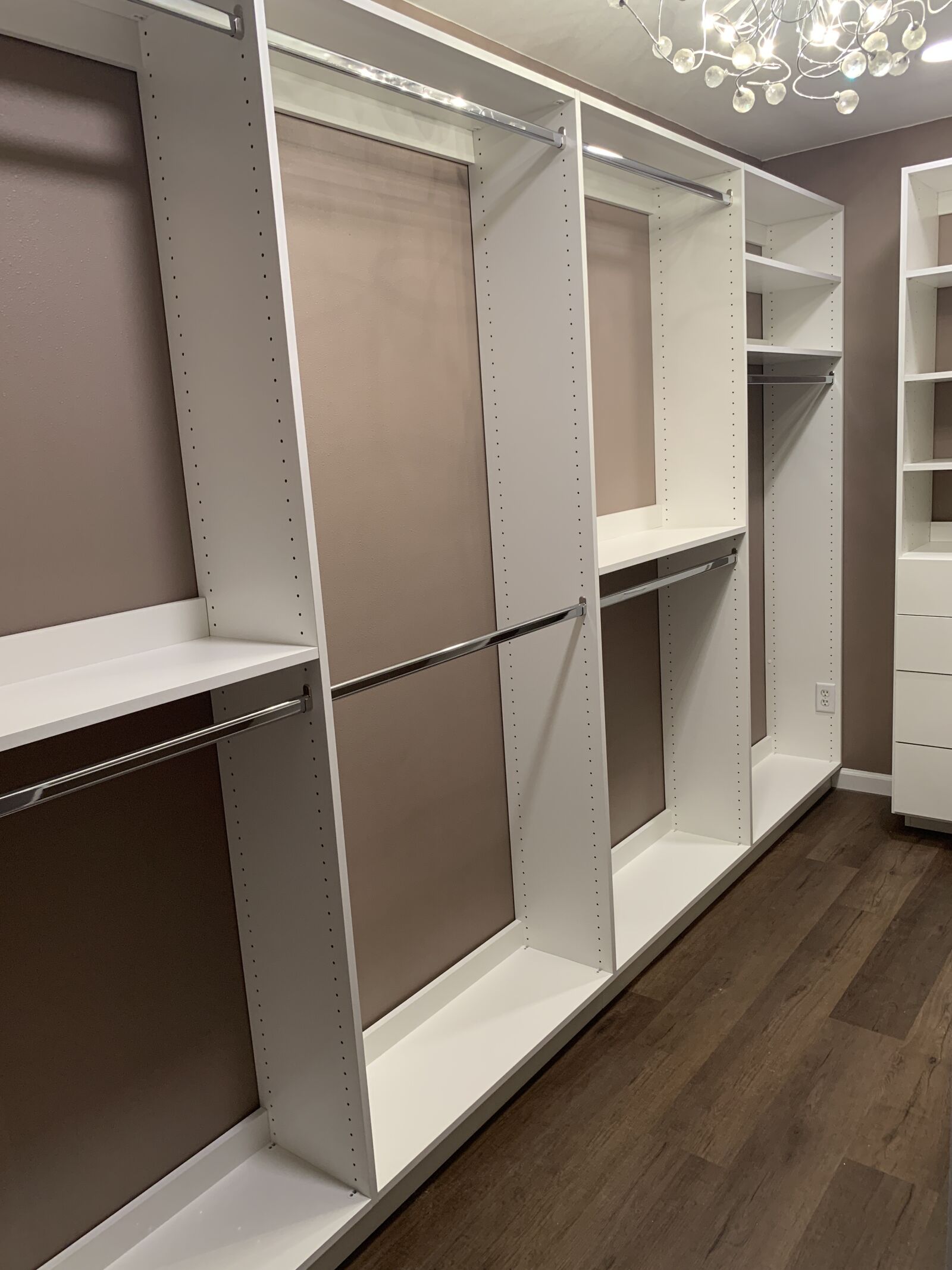 iPhone XS Max back dual camera 4.25mm f/1.8 sample photo. Closet, large, wardrobe photography