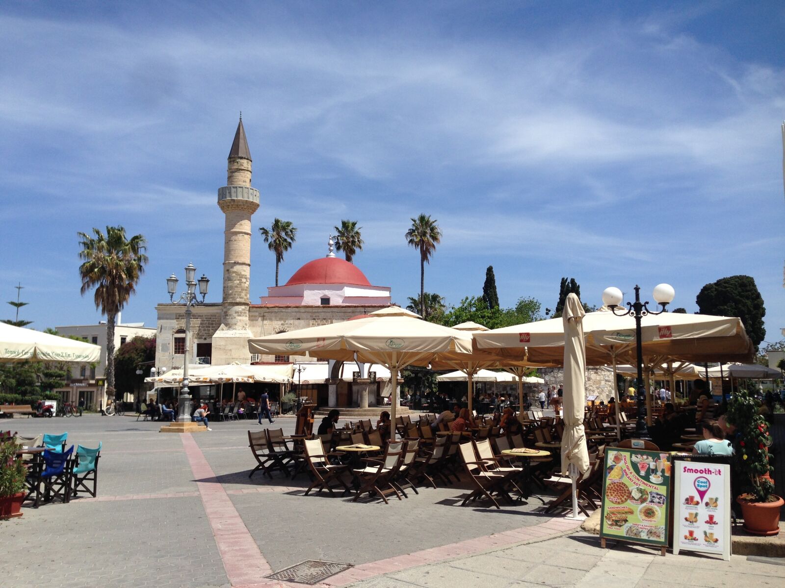 iPhone 5 back camera 4.12mm f/2.4 sample photo. Felicia travel, kos, holidays photography