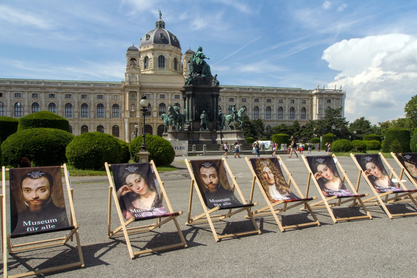 Canon EOS 600D (Rebel EOS T3i / EOS Kiss X5) sample photo. Vienna, hofburg imperial palace photography