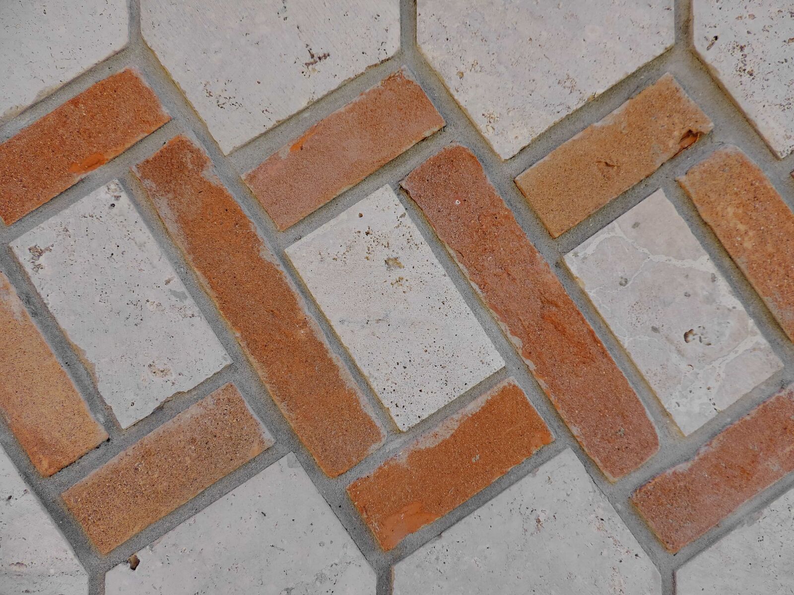 Nikon Coolpix P520 sample photo. Texture, tile, pattern, brick photography
