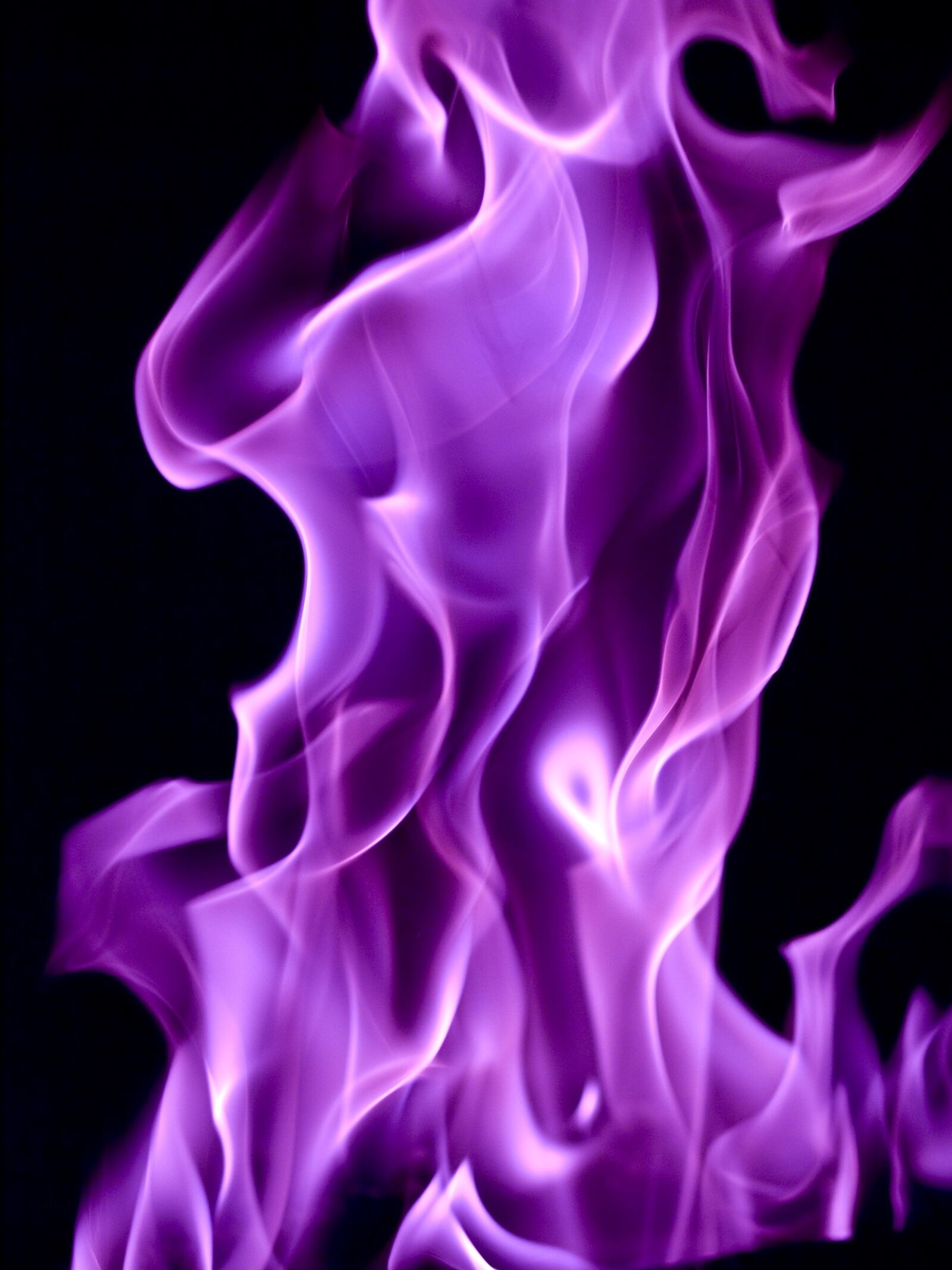 Olympus E-3 sample photo. Flames, flickering, fire photography