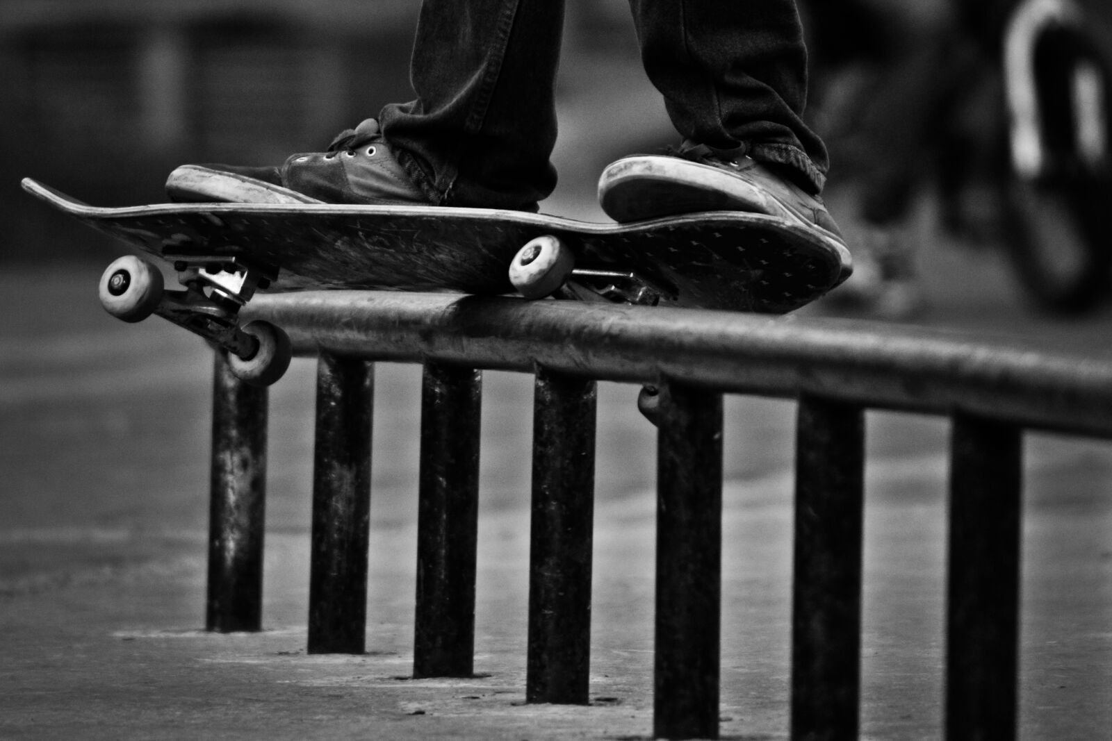 Nikon D3100 sample photo. Skate, table, feeble photography