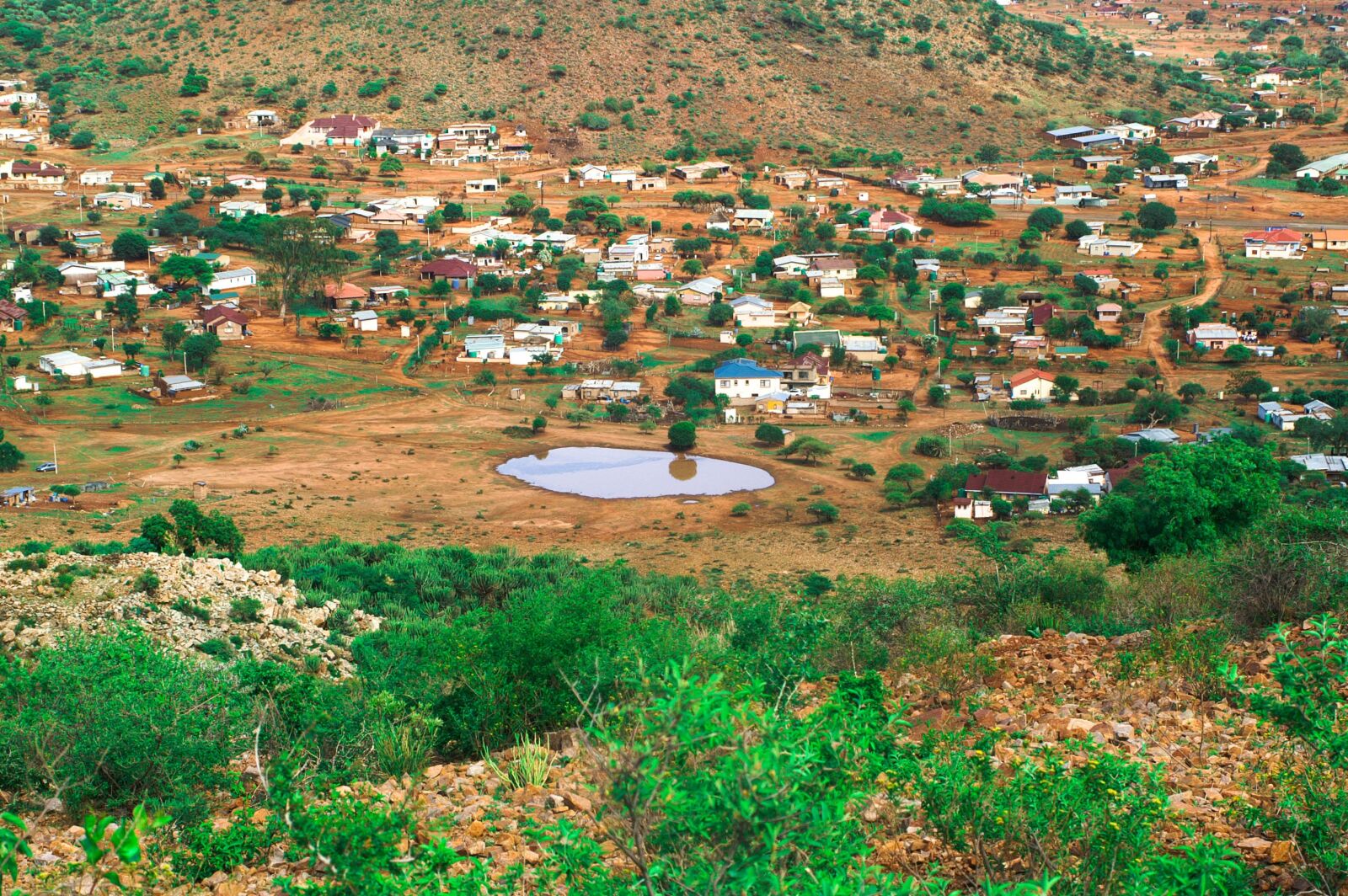KONICA MINOLTA DYNAX 7D sample photo. Limpopo, village, rural photography