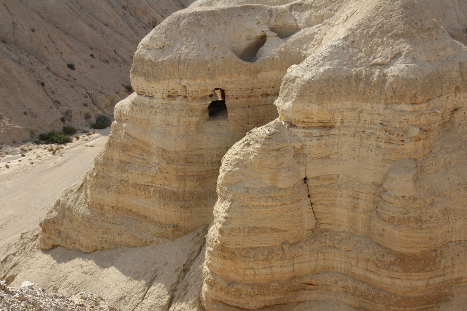 Canon EOS 1200D (EOS Rebel T5 / EOS Kiss X70 / EOS Hi) sample photo. Israel, holy land, qumran photography
