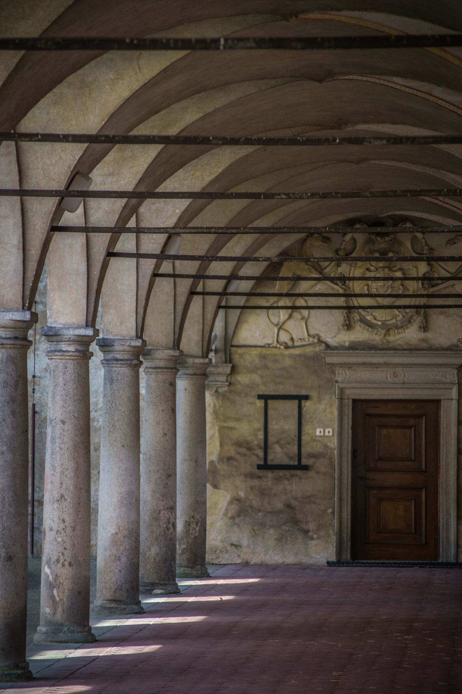 Nikon D5300 sample photo. Columns, light, architecture photography