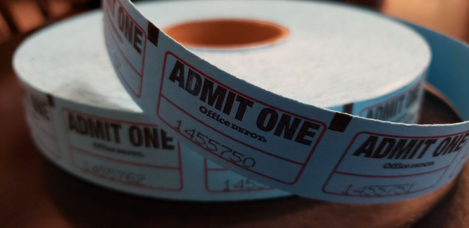 Samsung Galaxy Note9 sample photo. Tickets, ticket roll, event photography