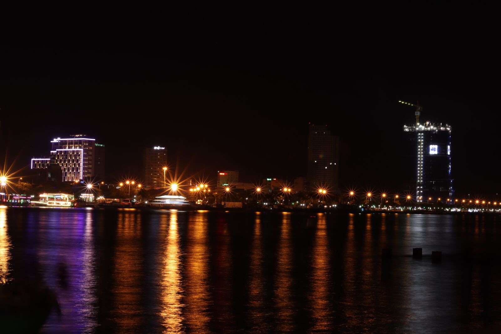 Canon EOS M50 (EOS Kiss M) sample photo. Da nang, songhan, night photography