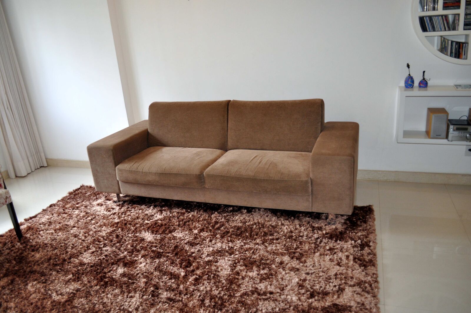 Nikon D5000 sample photo. Modern, two seater, furniture photography