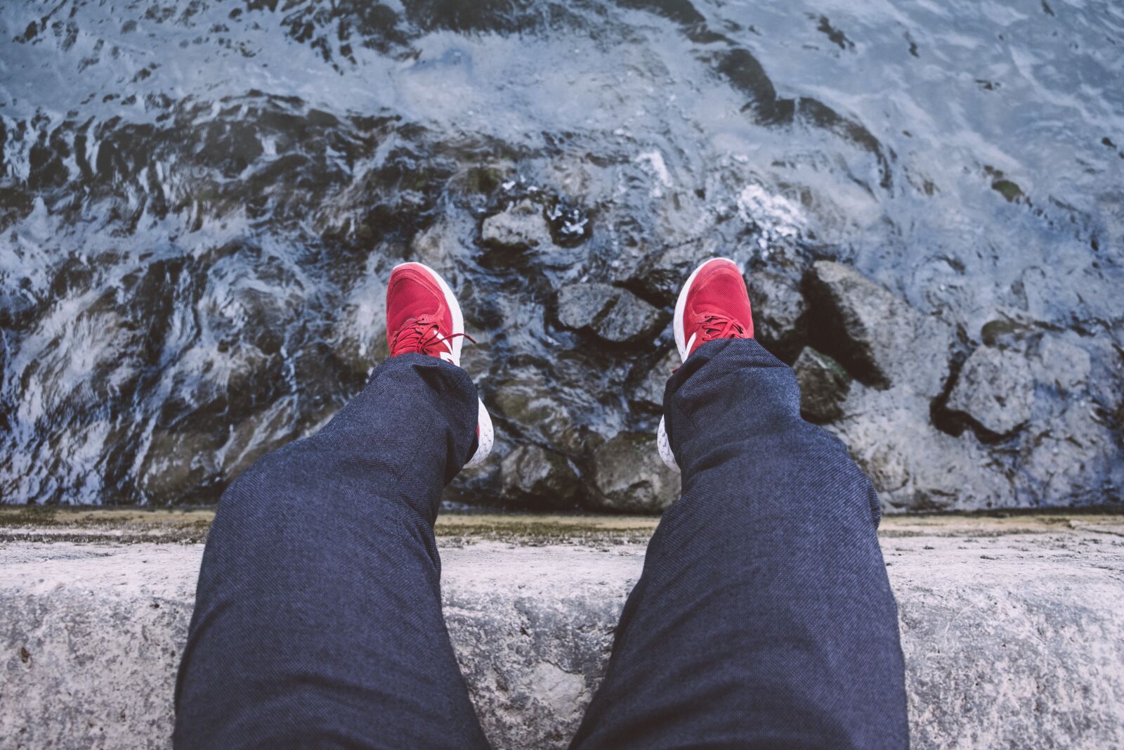Fujifilm X-T1 sample photo. Sit, top view, legs photography