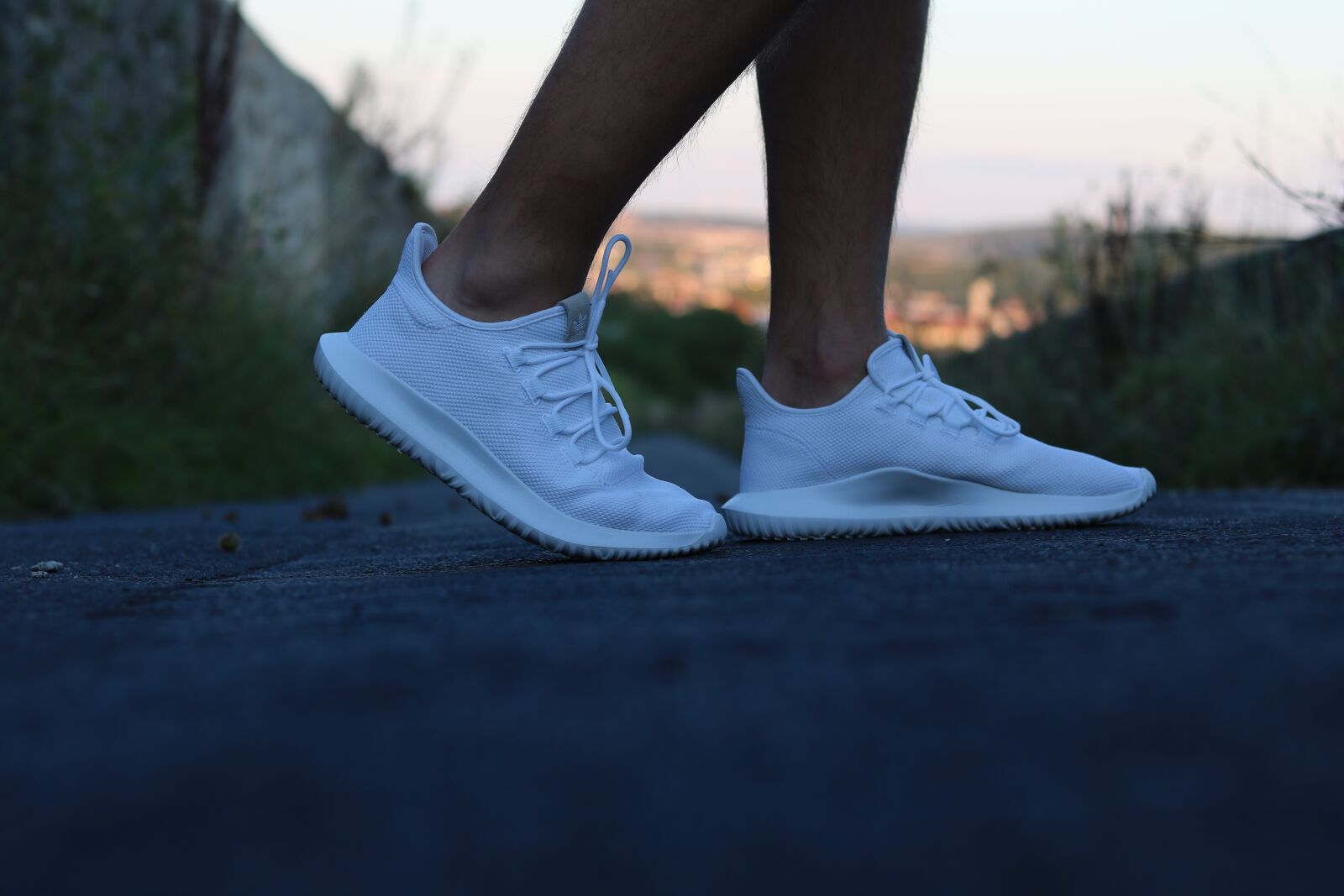 Canon EOS 750D (EOS Rebel T6i / EOS Kiss X8i) sample photo. Fashion, shoes, elegant photography