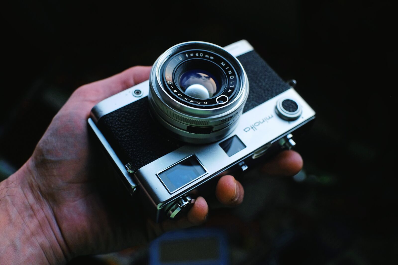 Fujifilm X-E1 sample photo. Camera, hand, photographer photography