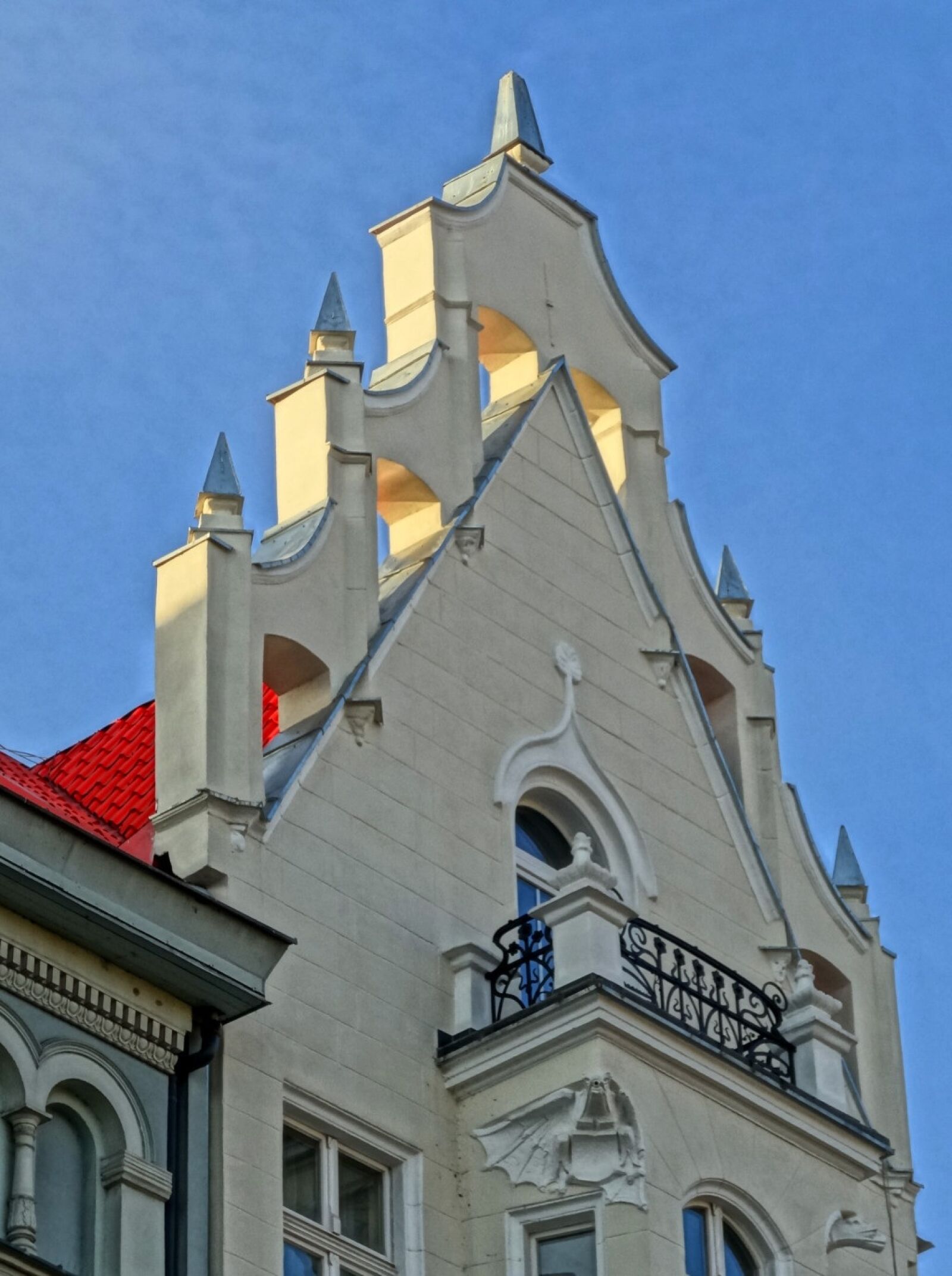 Sony Cyber-shot DSC-HX20V sample photo. Bydgoszcz, stary rynek, gable photography