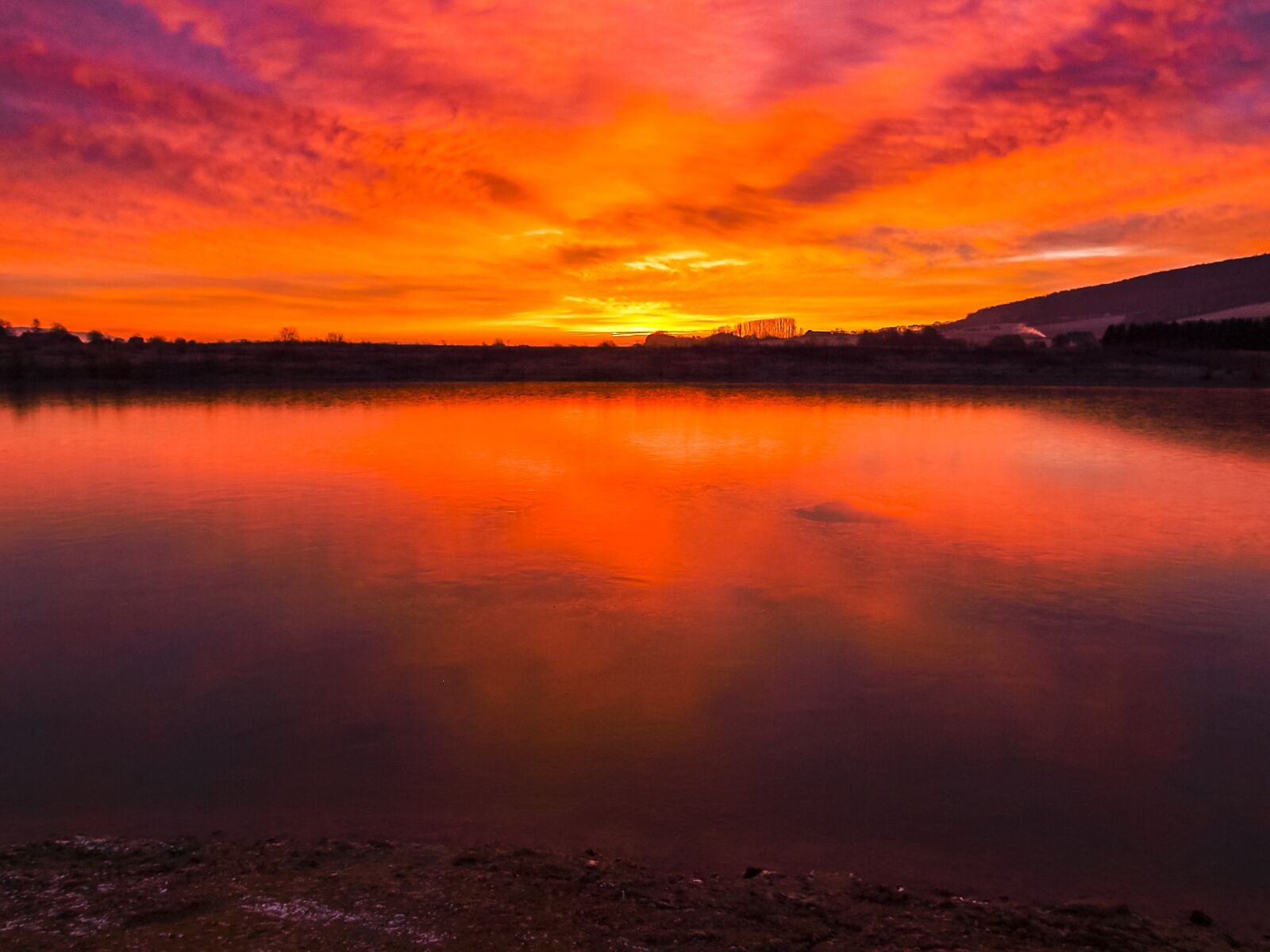 OLYMPUS 11-22mm Lens sample photo. Landscape, pond, twilight photography