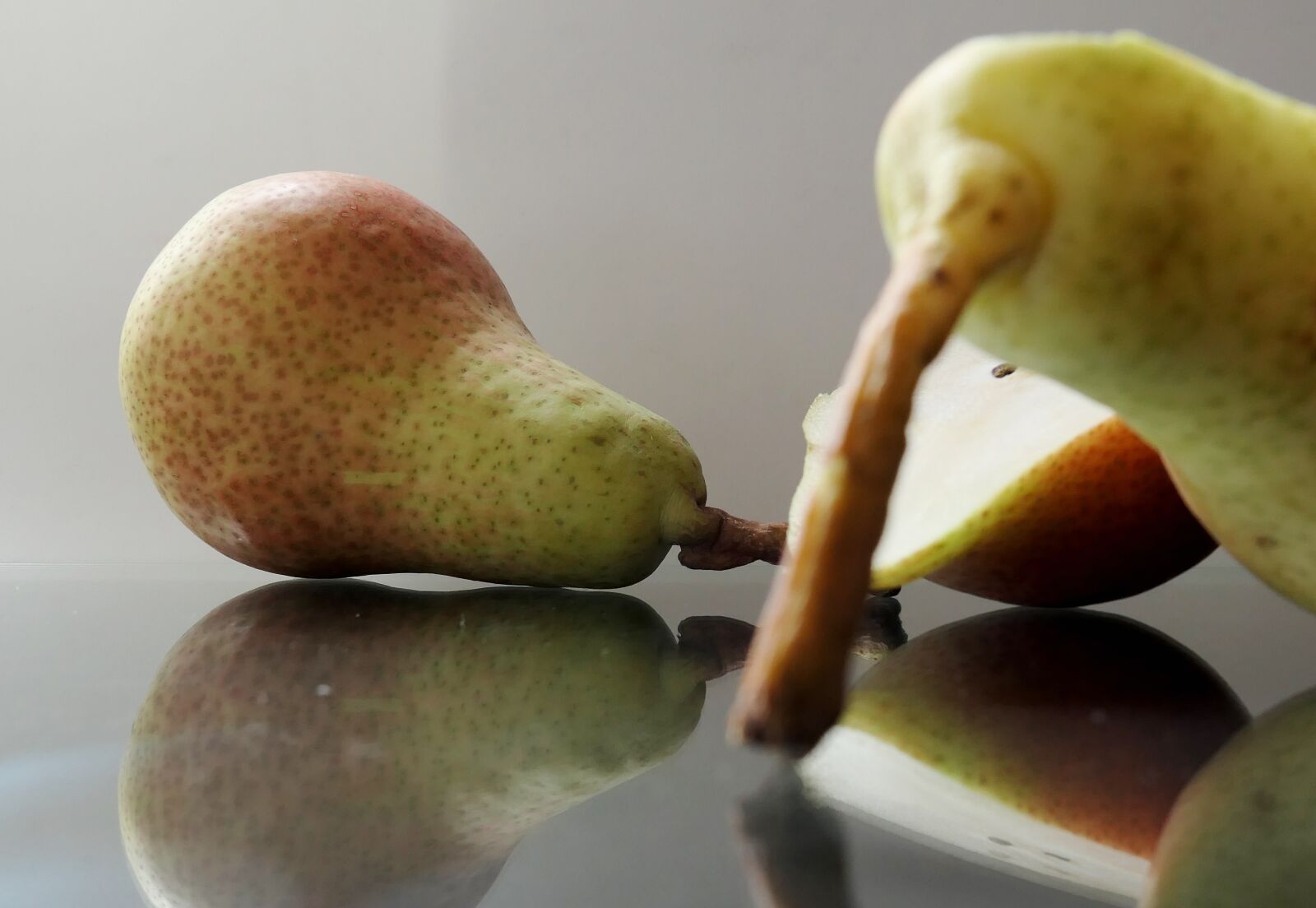Panasonic Lumix DMC-LX10 (Lumix DMC-LX15) sample photo. Pear, fruit, bio photography