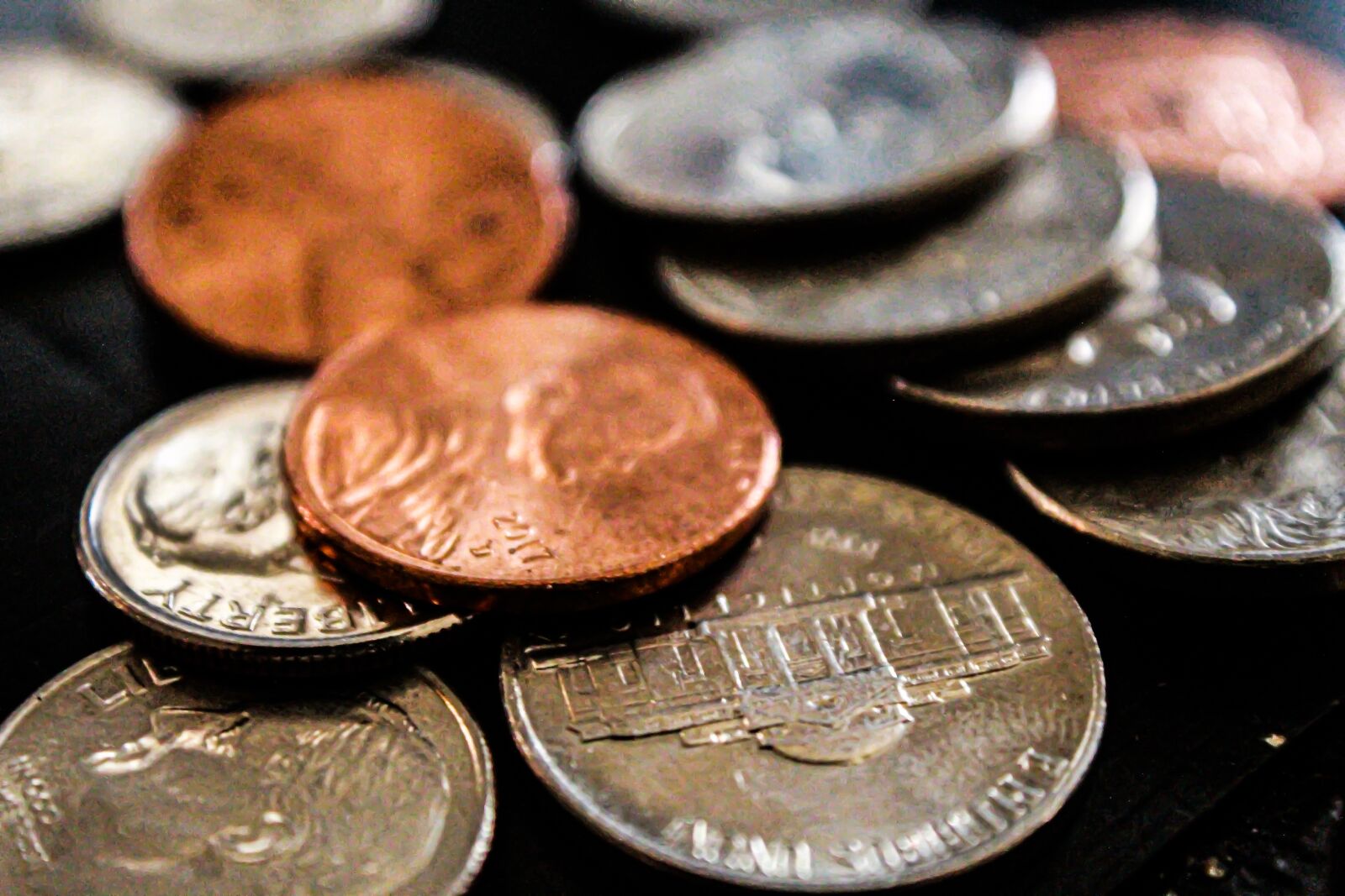 Canon EOS 4000D (EOS Rebel T100 / EOS 3000D) sample photo. Coins, nickel, money photography