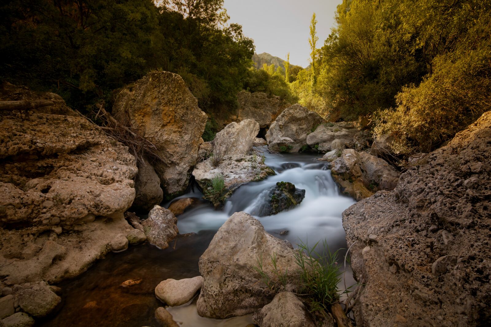 Tokina AT-X Pro 11-16mm F2.8 DX II sample photo. River, turism, spain photography