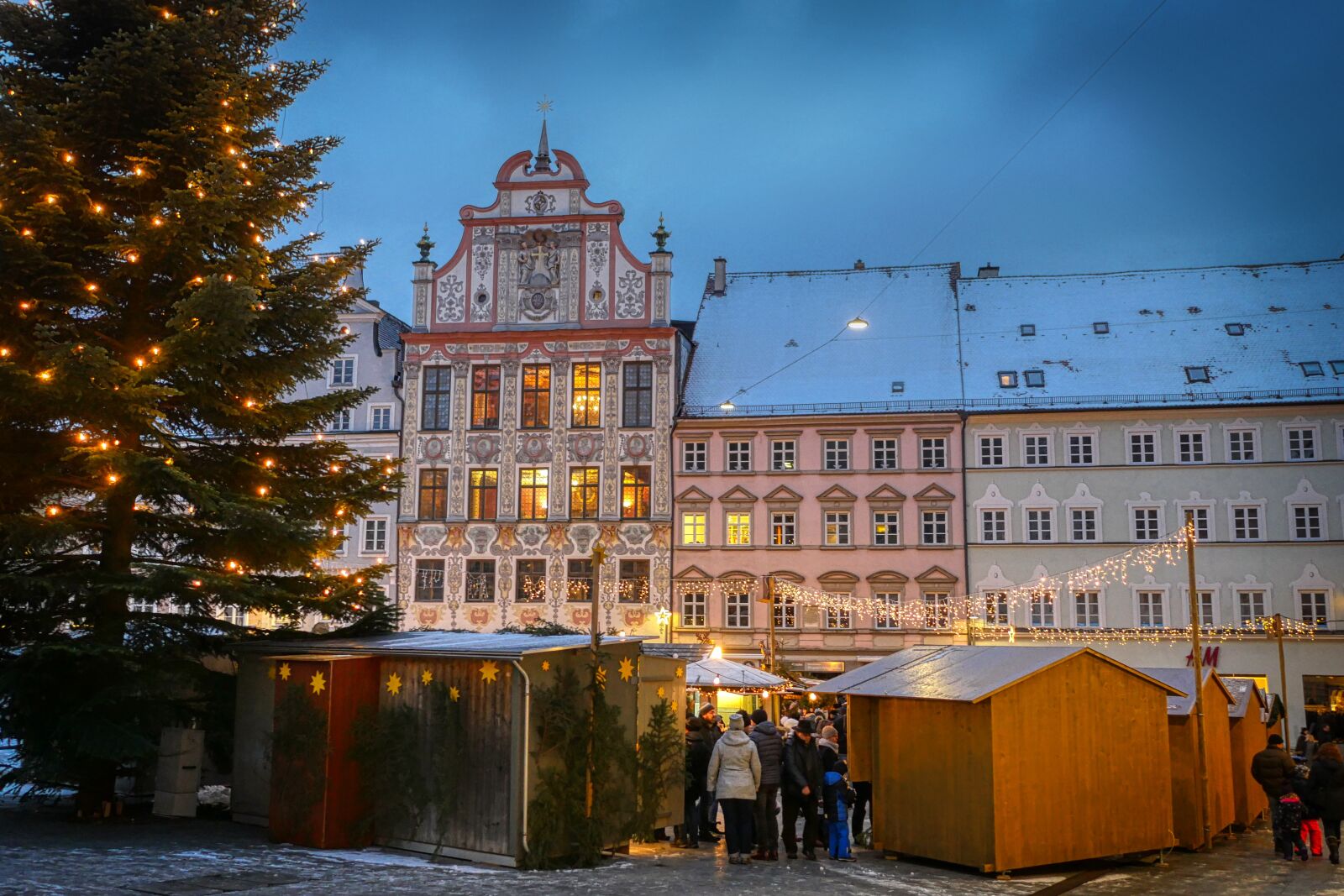 Panasonic Lumix DMC-GX8 sample photo. Christmas market, landsberg am photography
