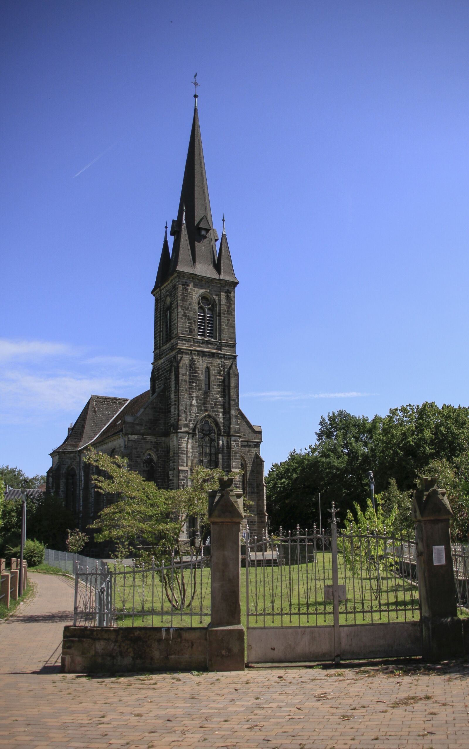 Canon EOS 7D sample photo. Rinteln, weser uplands, church photography