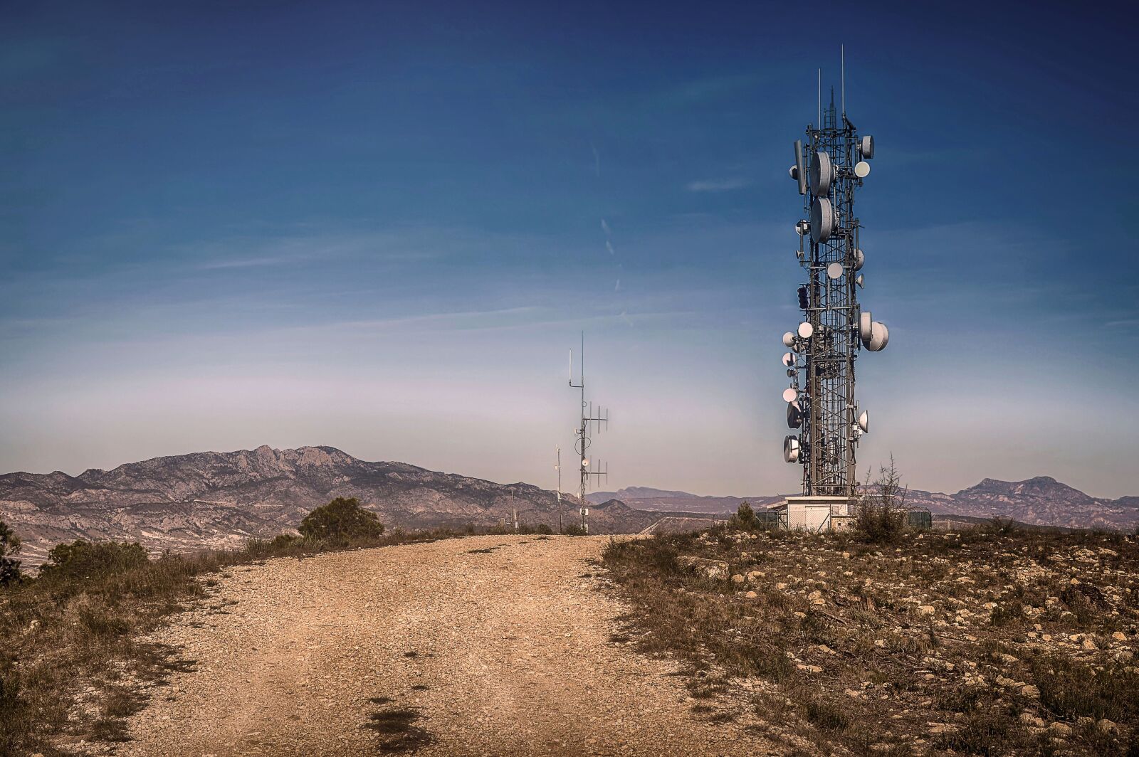 Nikon D3200 sample photo. Telecommunications tower, tower, telecommunications photography