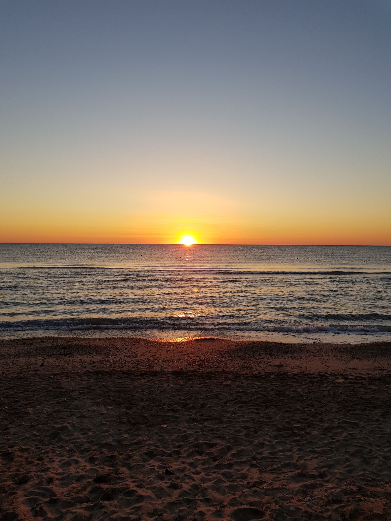 Samsung Galaxy S8 sample photo. Sun, sunset, landscape photography