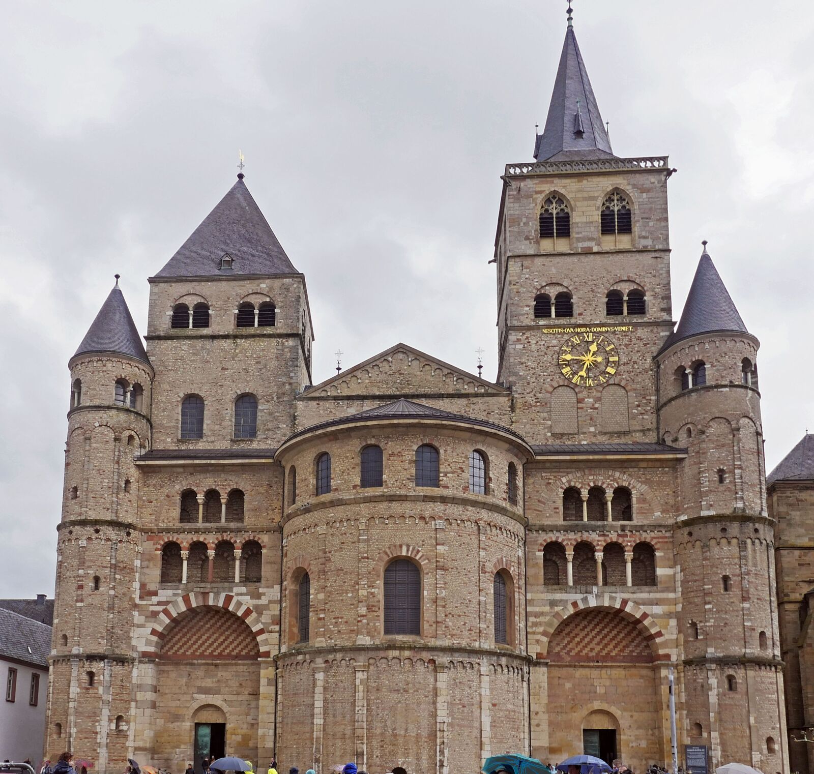 Panasonic Lumix DMC-GX8 sample photo. Trier, dom, main entrance photography