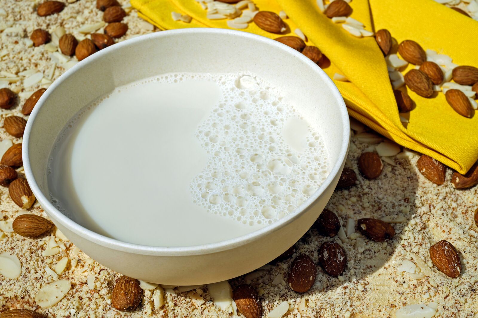 Fujifilm X-T10 + Fujifilm XF 35mm F1.4 R sample photo. Milk, almond milk, fresh photography