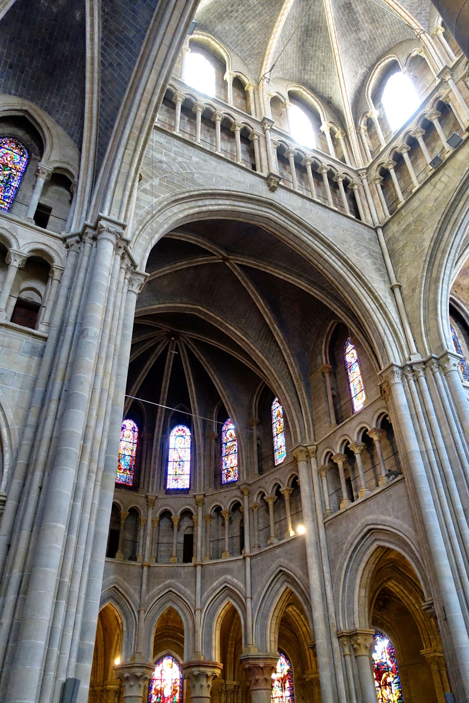 Sony Cyber-shot DSC-RX100 III sample photo. Columns, church, cathedral photography