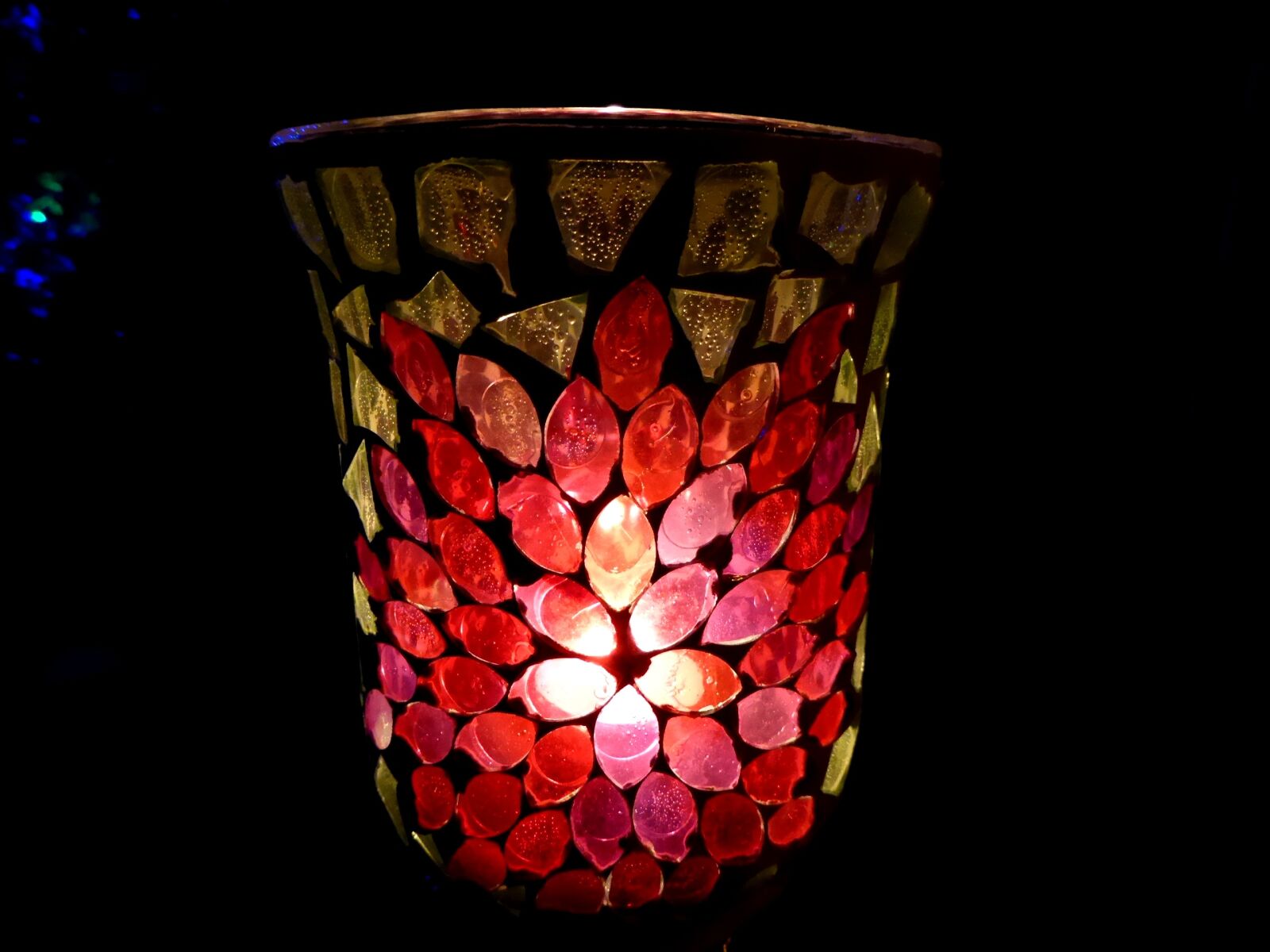 Panasonic DMC-TZ61 sample photo. Windlight, candle, candlelight photography