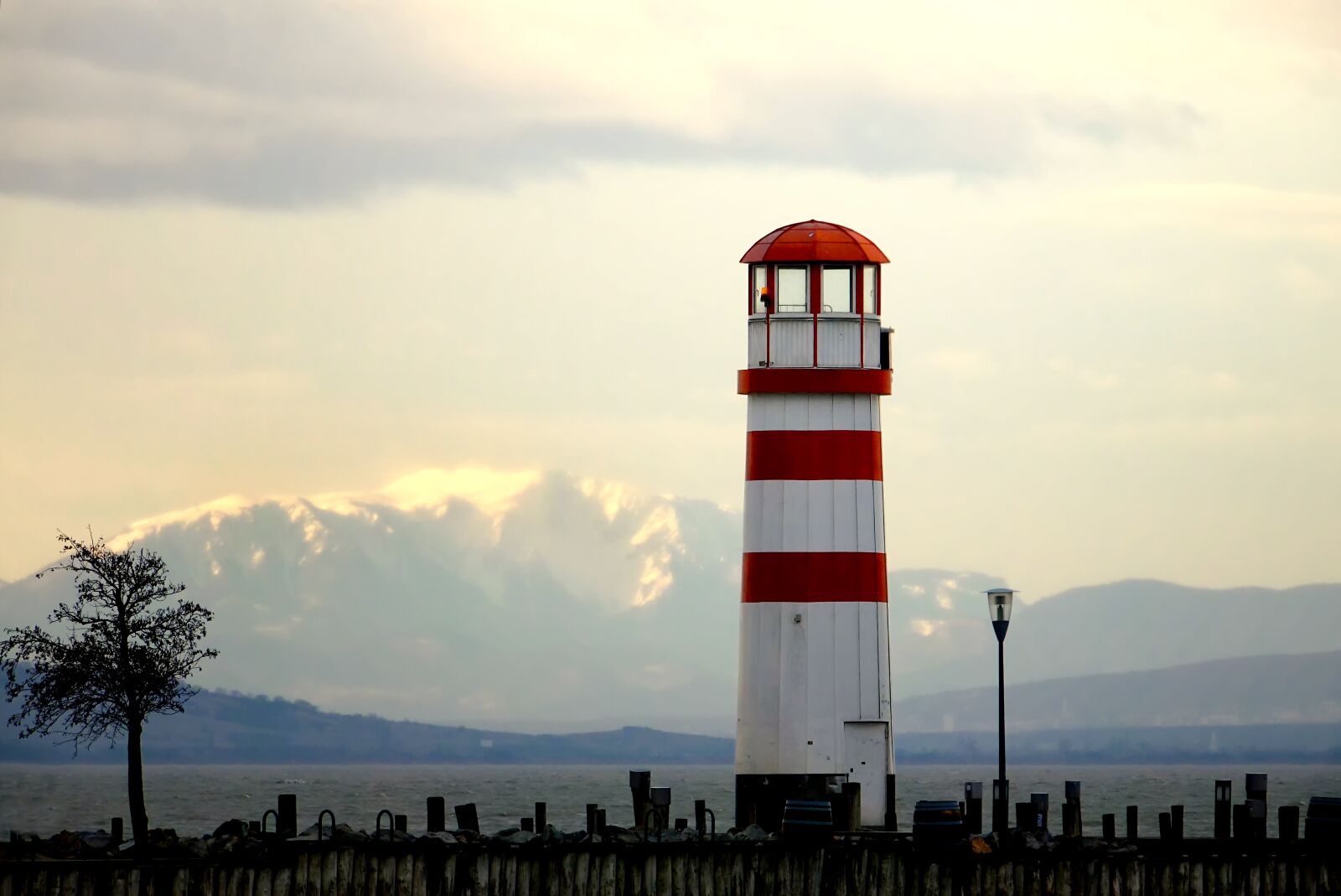 Sony Cyber-shot DSC-RX10 III sample photo. Lighthouse, sky, coast photography