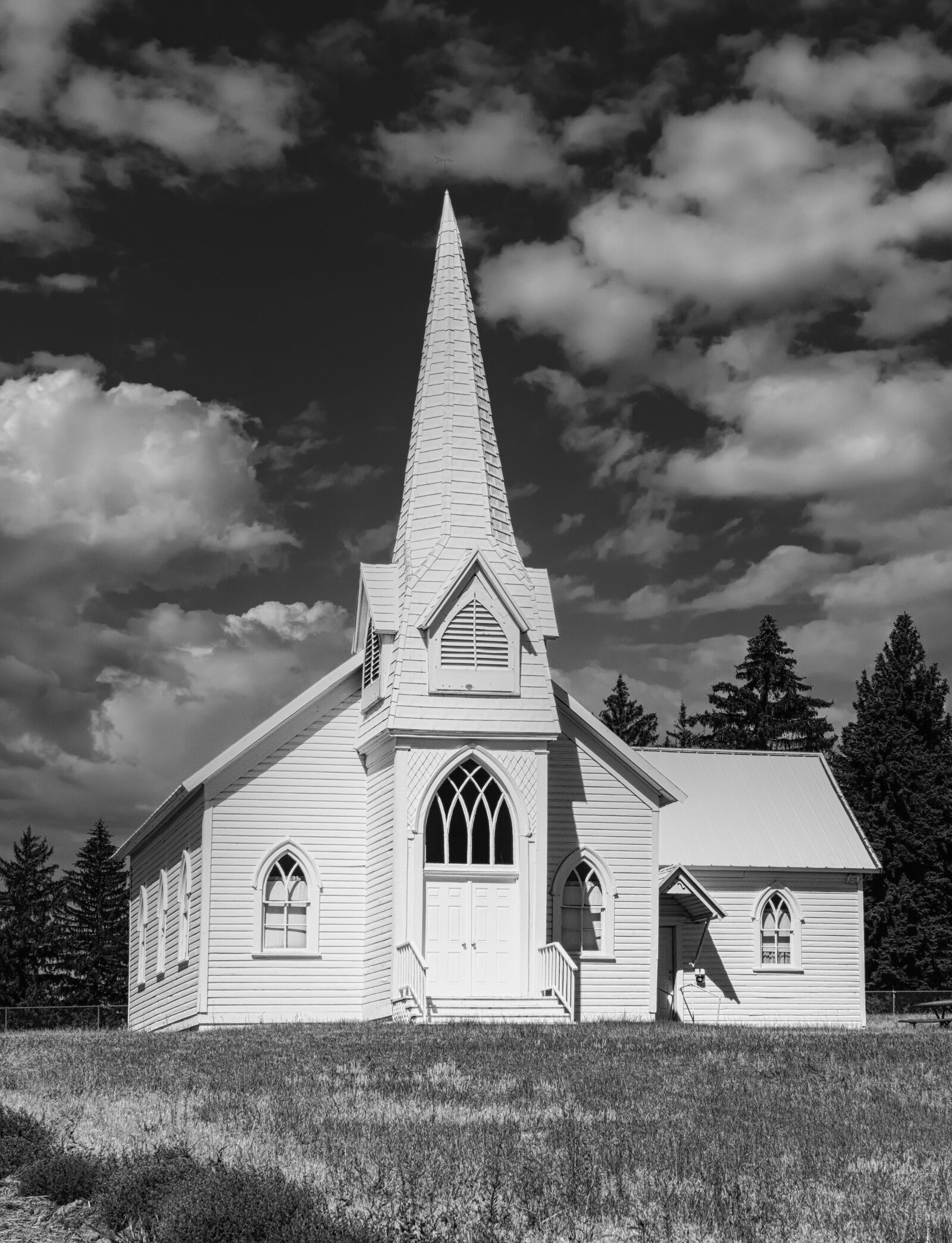 Panasonic Lumix DMC-FZ1000 sample photo. Chapel, church, religious photography