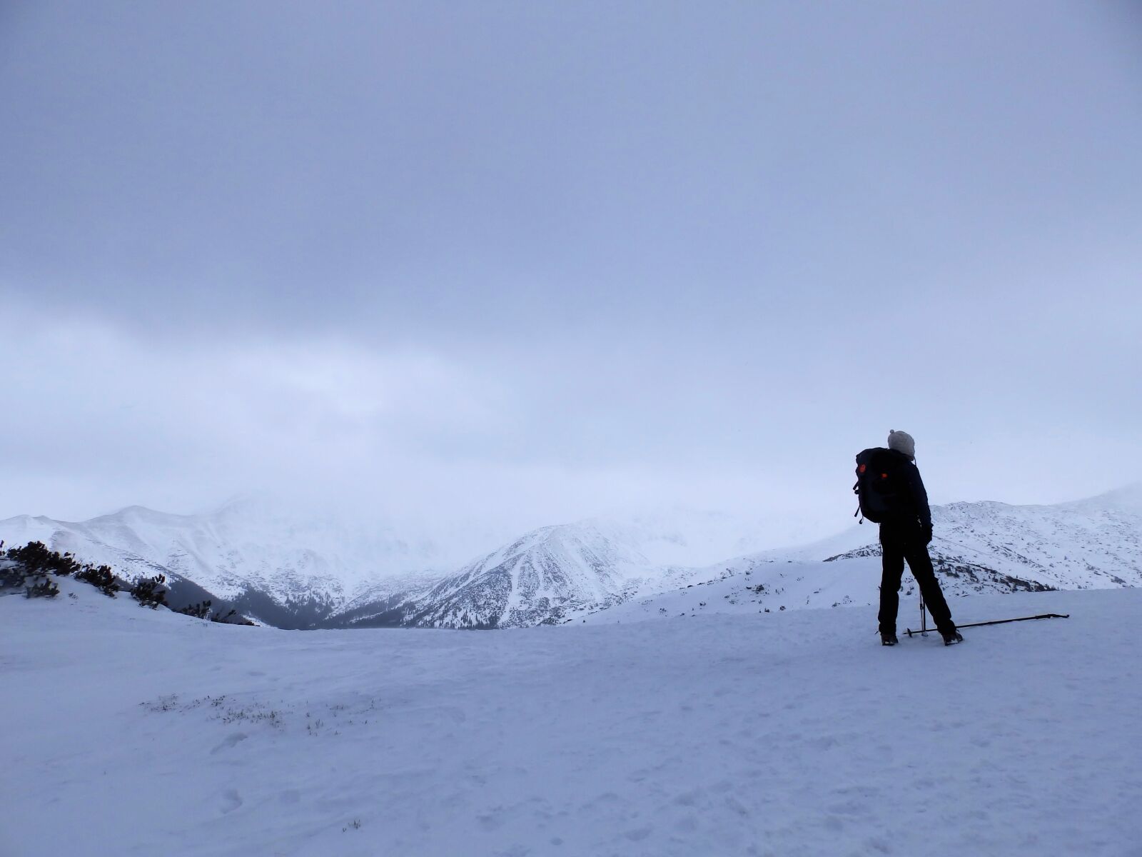 Olympus SP-820UZ sample photo. Mountains, winter, climbing photography