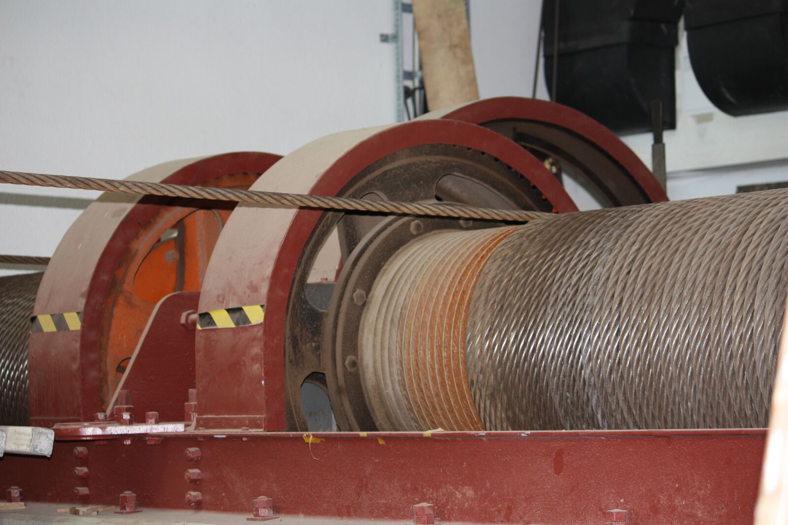 Canon EOS 450D (EOS Rebel XSi / EOS Kiss X2) sample photo. Steel, industrial plant photography