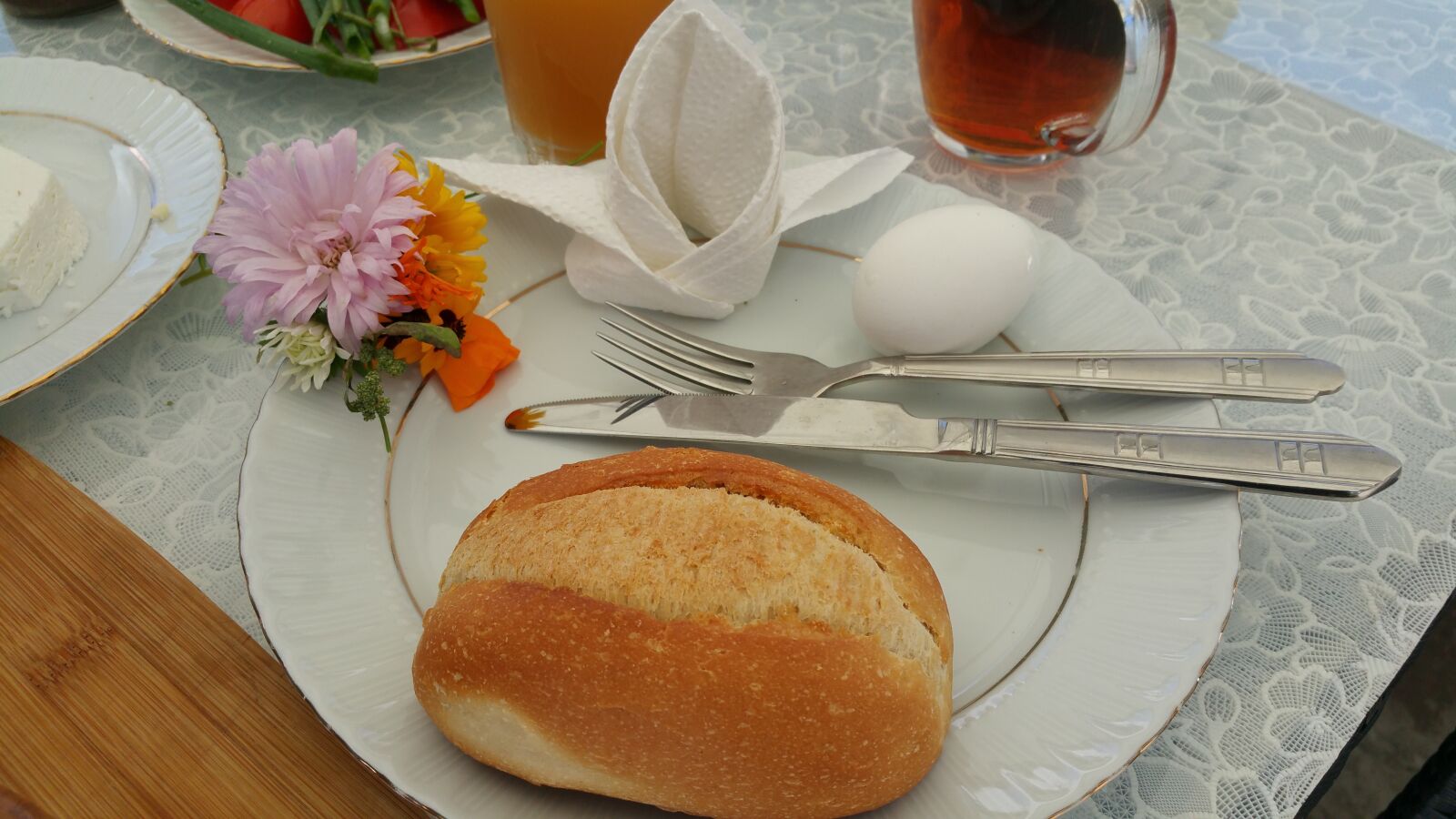 Samsung Galaxy Note4 sample photo. Food, table, plate photography