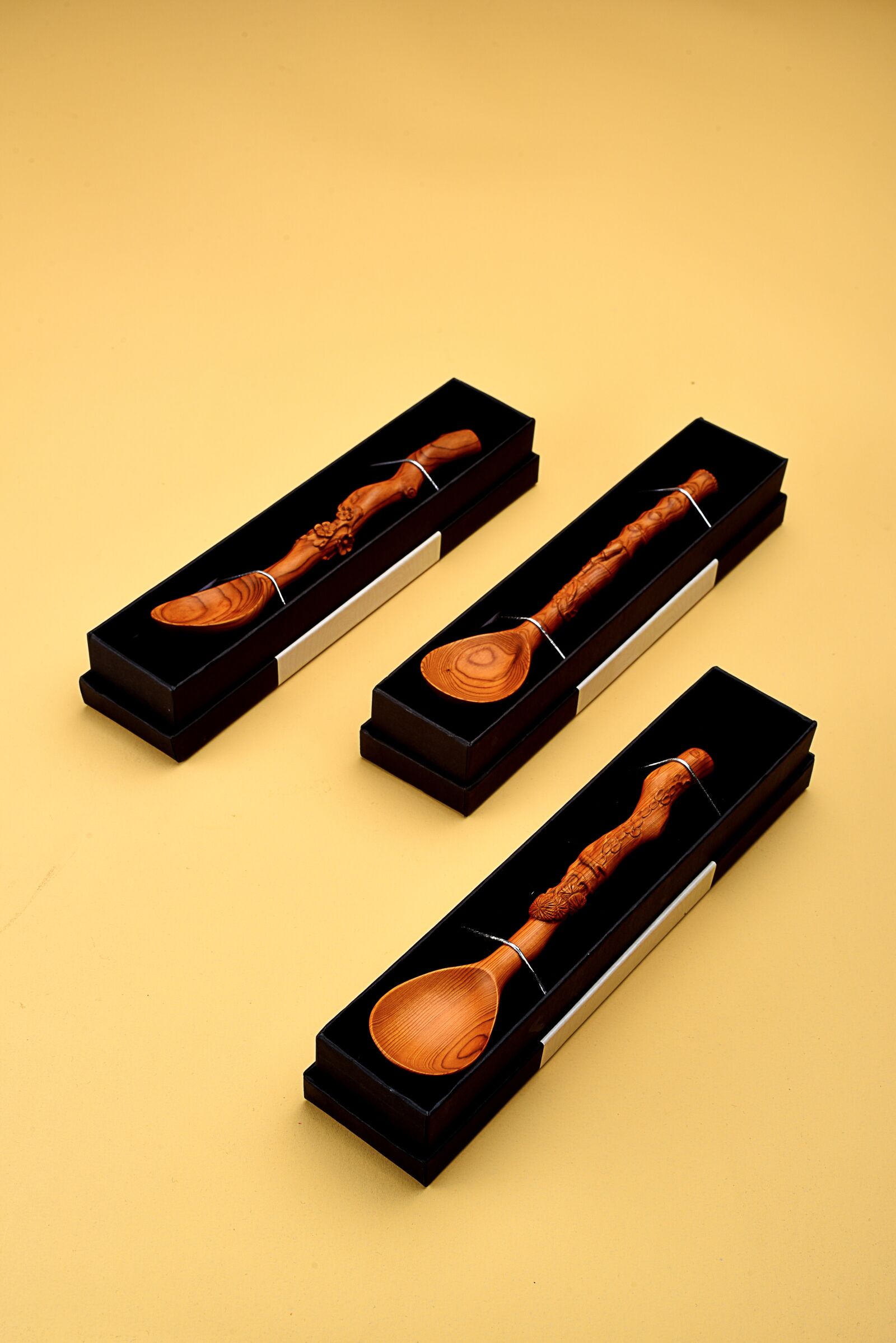 Nikon D750 sample photo. Spoon, wood, crafts photography
