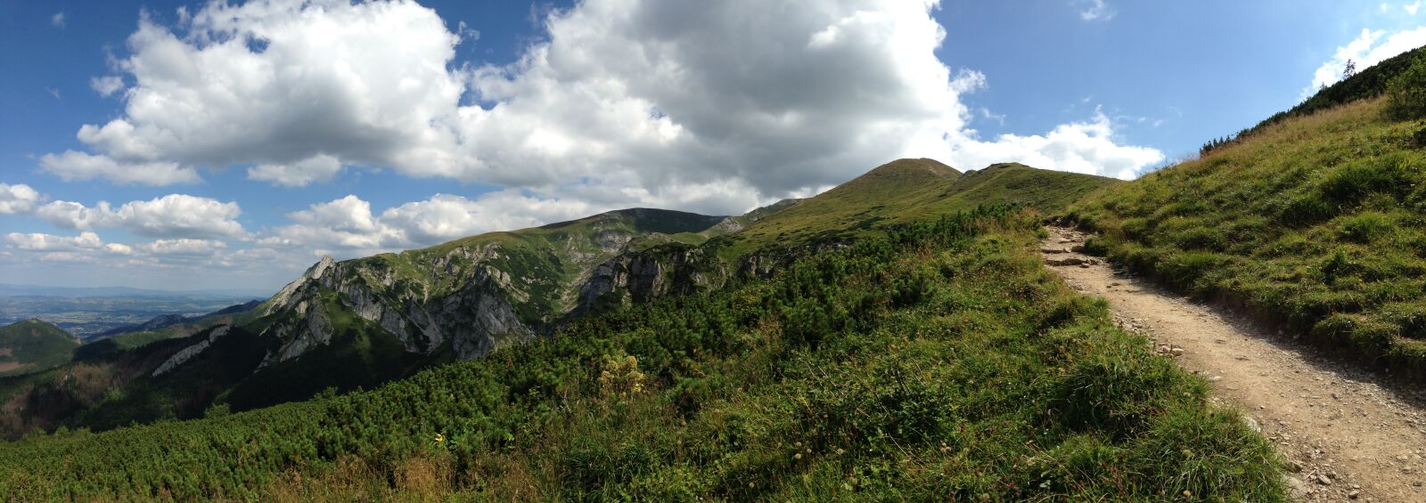 Apple iPhone 5c sample photo. Mountains, tatry, trail photography