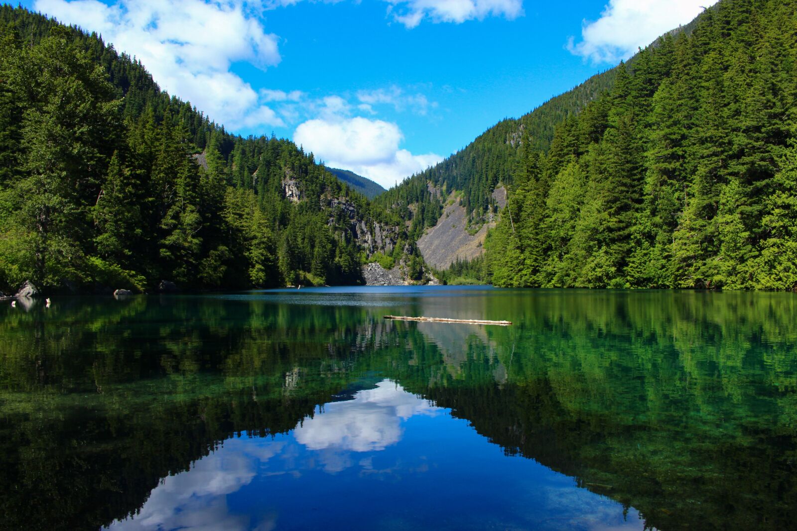 Canon EOS 700D (EOS Rebel T5i / EOS Kiss X7i) sample photo. Lake, nature, beautiful photography