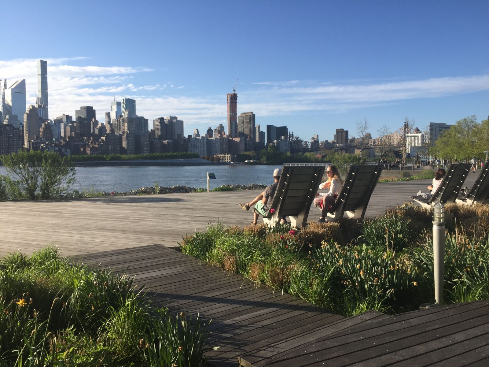 iPhone 6 Plus back camera 4.15mm f/2.2 sample photo. Long island city, manhattan photography