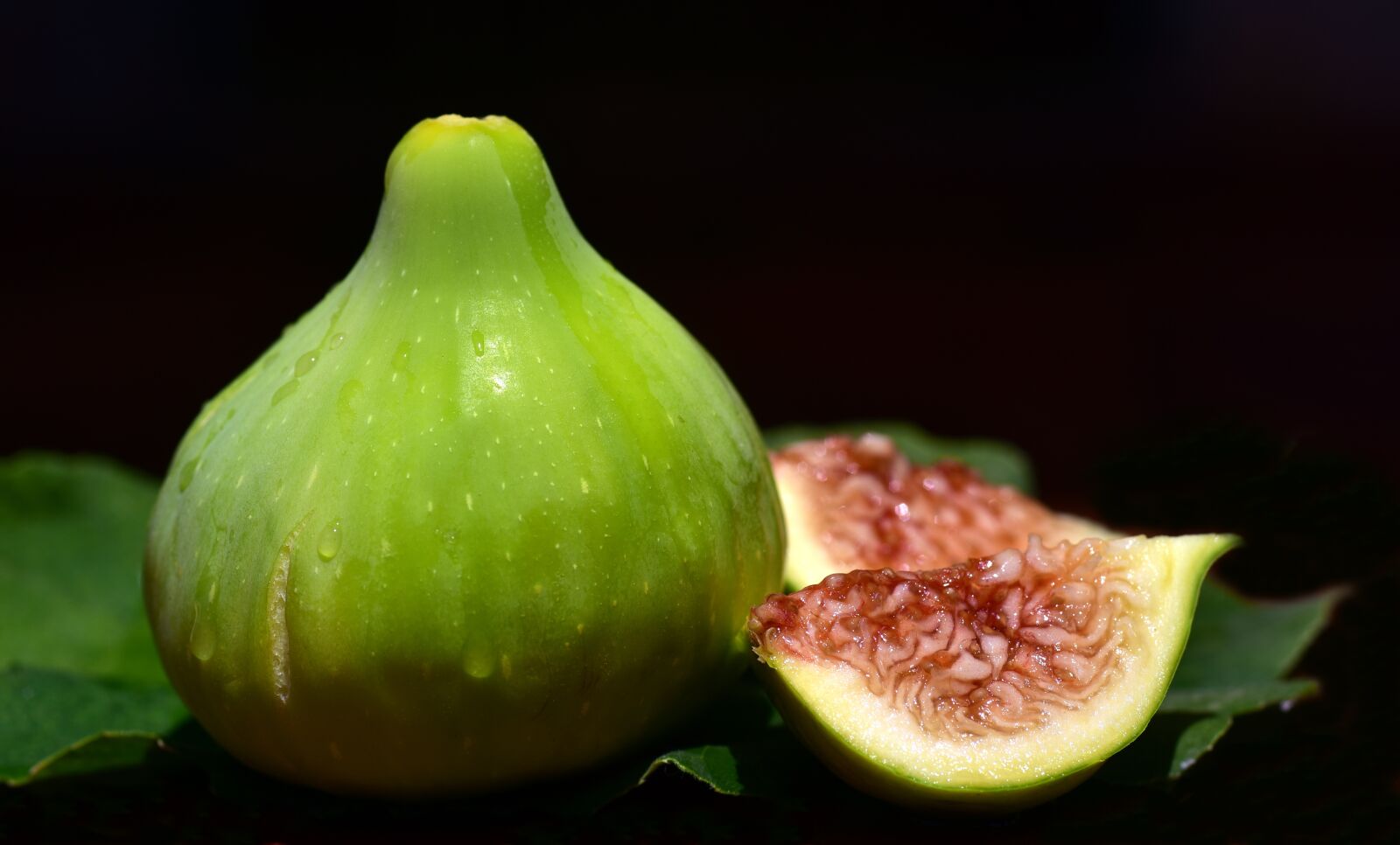 Nikon D750 sample photo. Fig, ripe, fresh photography