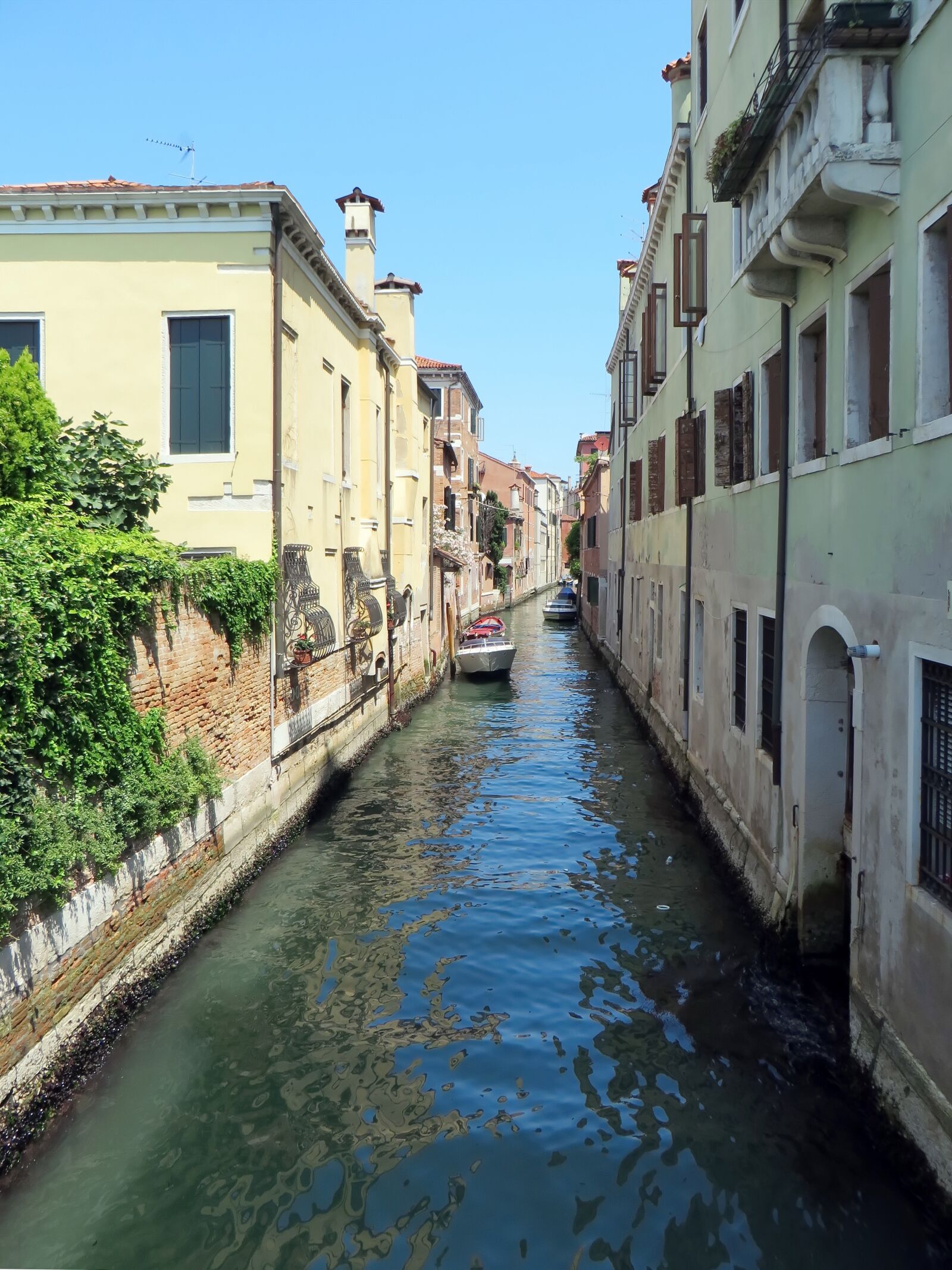 Canon PowerShot SX270 HS sample photo. Italy, venice, rio photography
