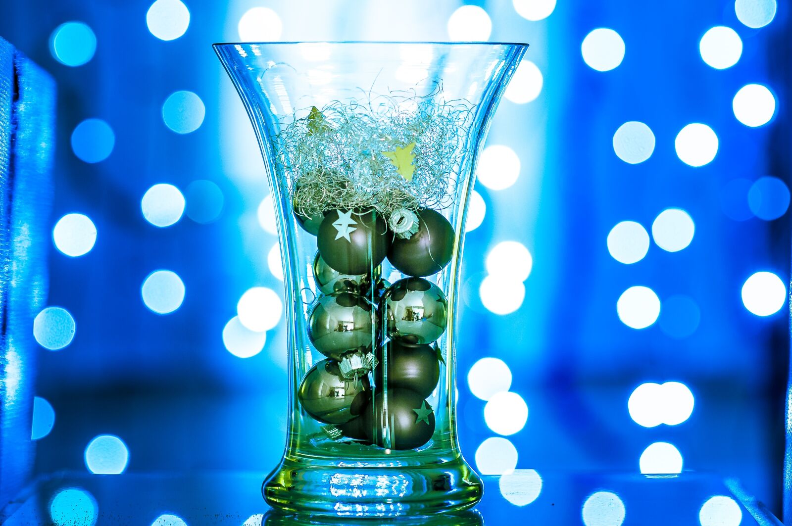 Nikon D300S sample photo. Background, color, blue photography