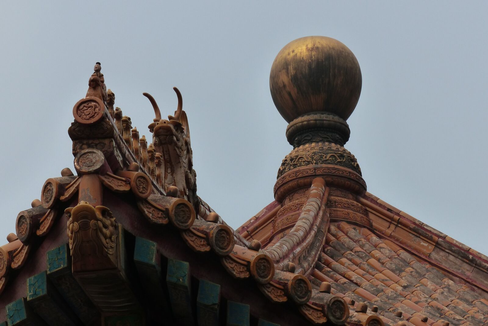 Panasonic Lumix DMC-FZ200 sample photo. Asia, temple, roof photography