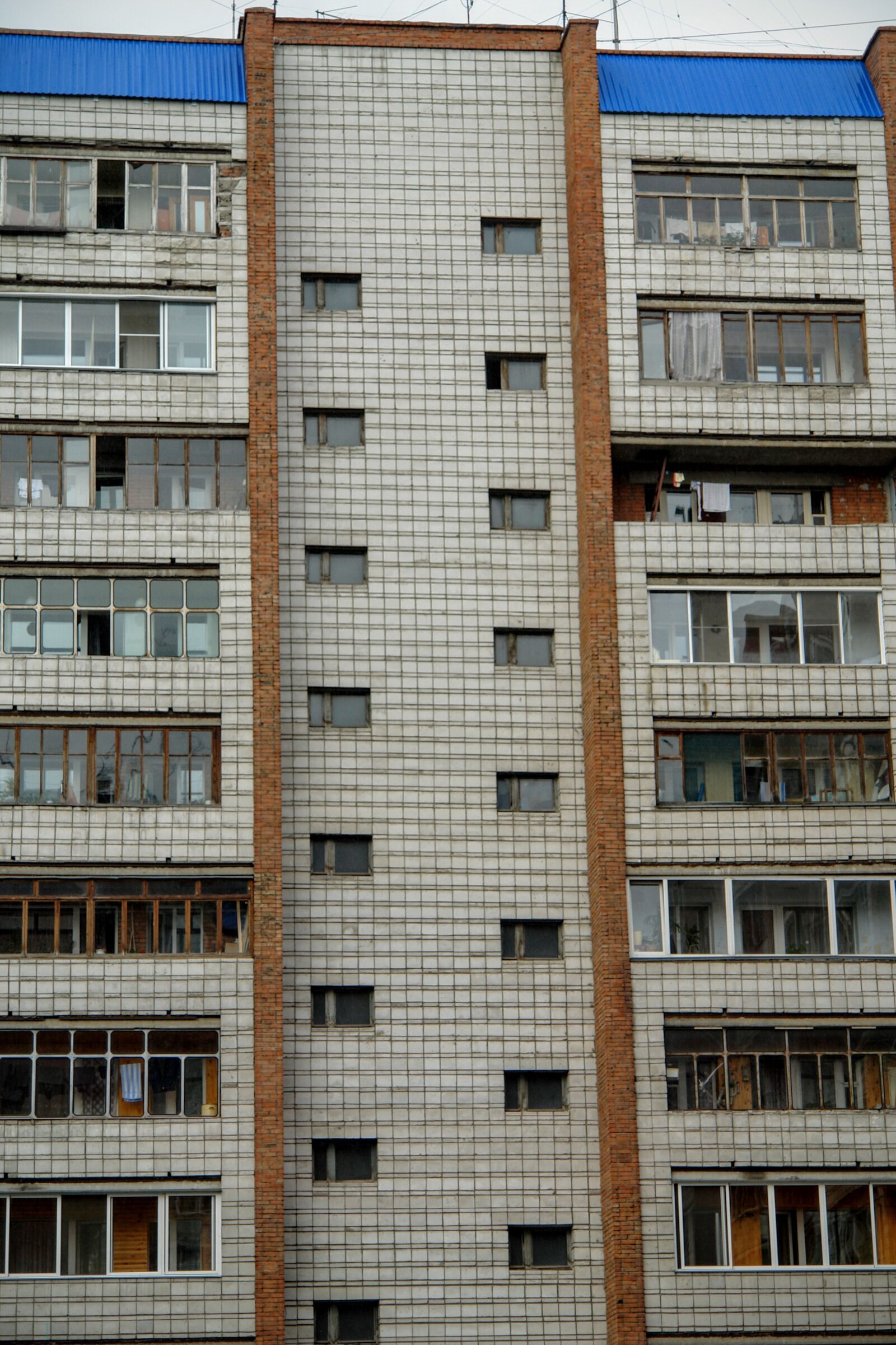 Sony DSC-R1 sample photo. Skyscraper, russia, prefab photography