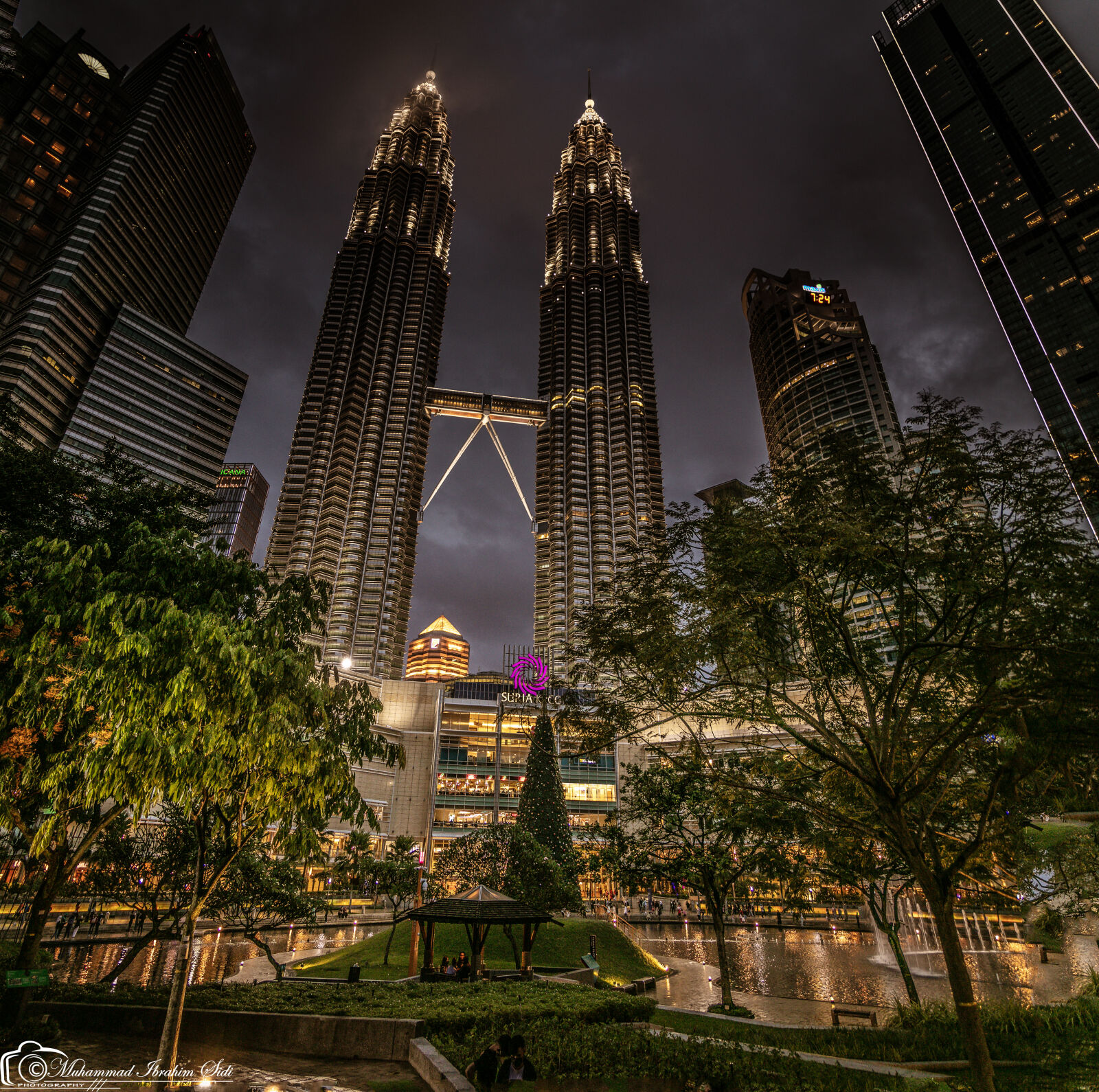 Canon EOS 5DS R sample photo. Petronas twin towers photography