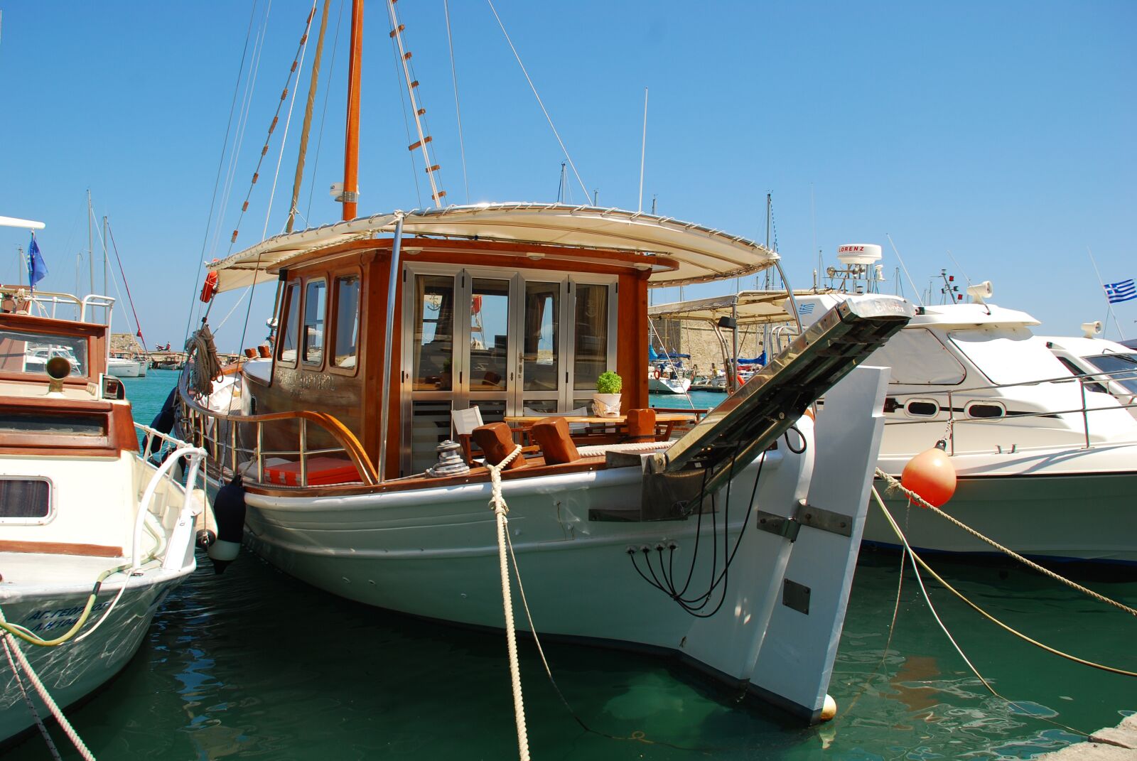 Nikon D80 sample photo. Greece, crete, sea photography
