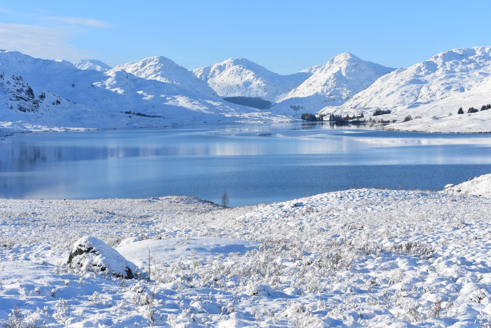 Nikon D3400 sample photo. Scotland, loch, snow photography