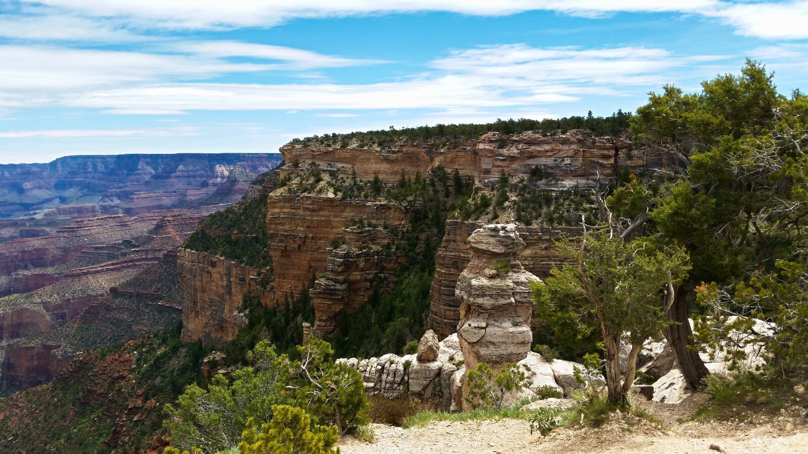 Samsung Galaxy S5 sample photo. Canyon, scenery, landscape photography